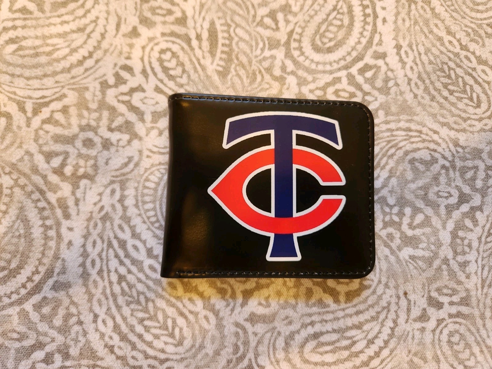 Minnesota Twins MLB Baseball Black Wallet BI-Fold PU Leather Billfold