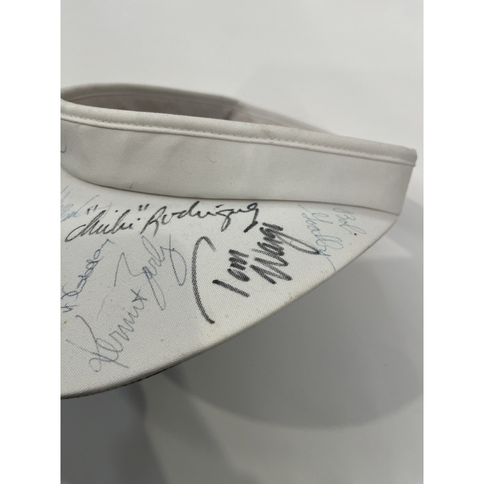 Senior PGA Signed Golf Visor Ray Floyd Chi Chi Rodríguez Doug Ford Tom Wargo