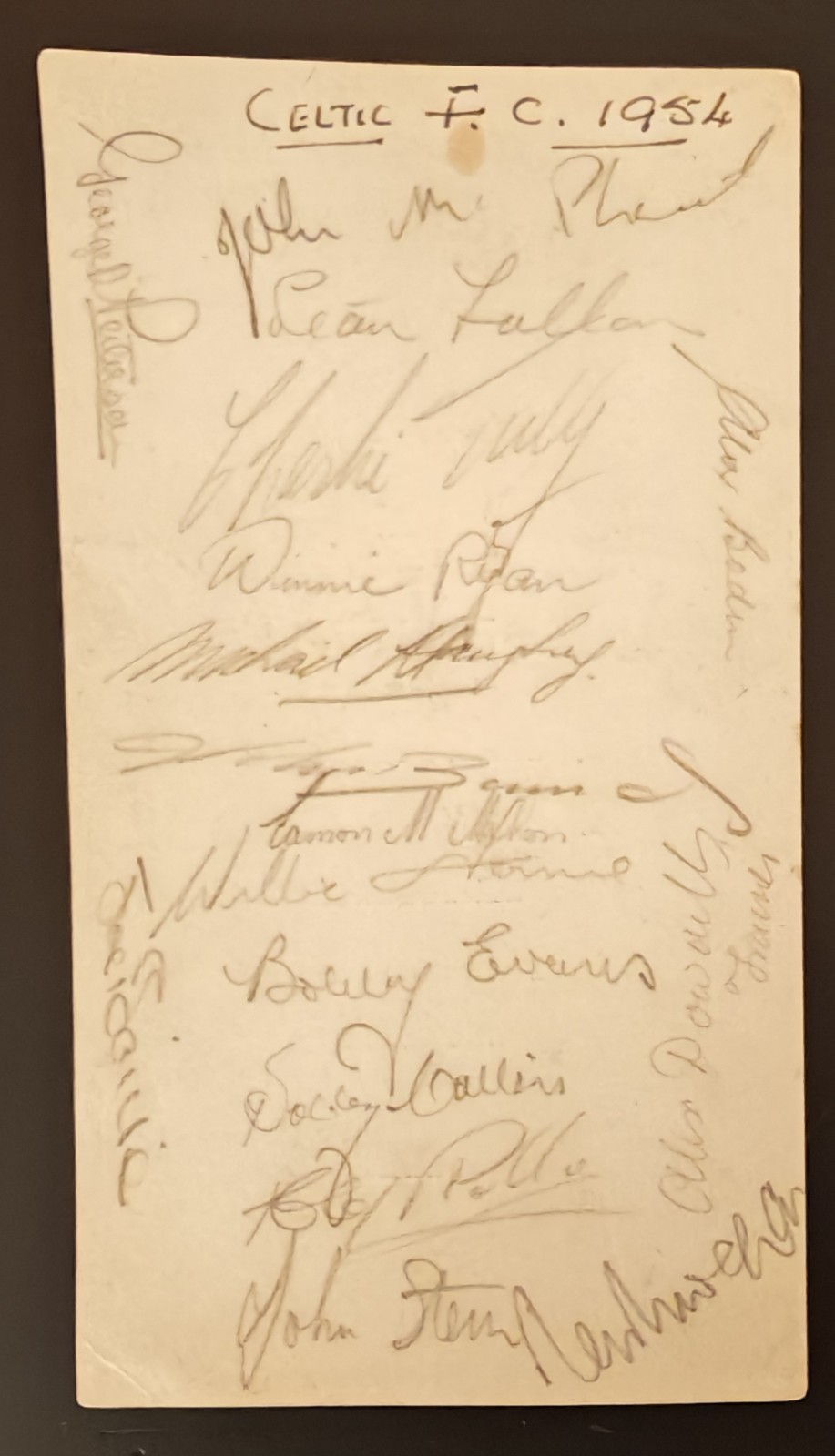 Celtic Autographs 1954 Champions of Scotland (Jock Stein etc)