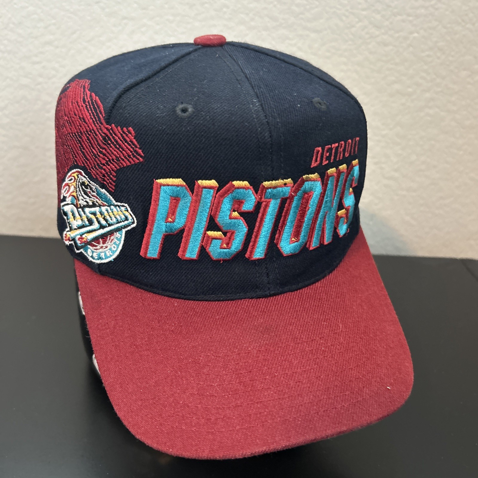 VTG 90s Detroit Pistons Sports Specialties Shadow Black Dome Snapback Hat Rare