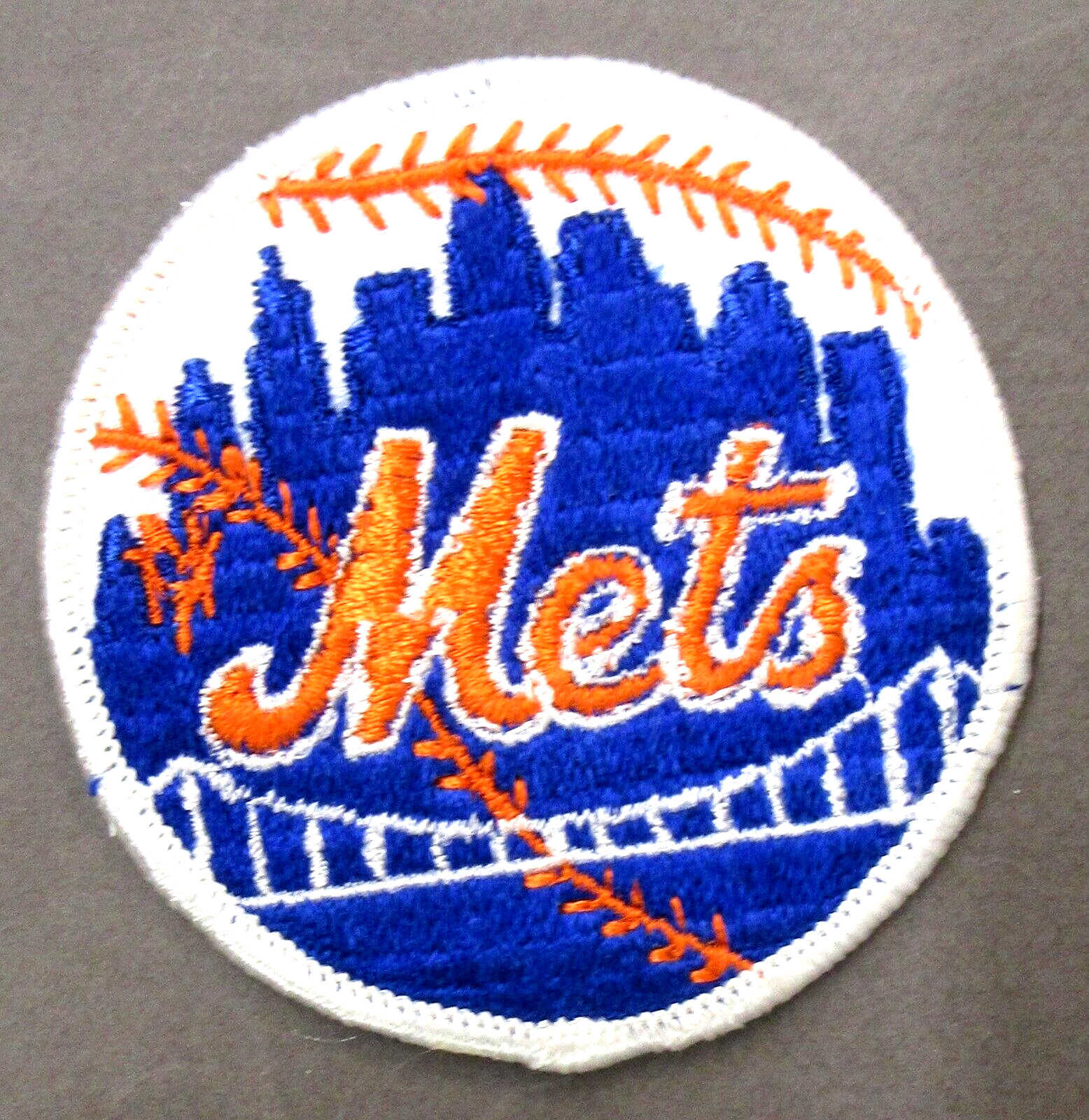 vintage NY METS baseball 3″ shirt jacket patch embroidered unused mint