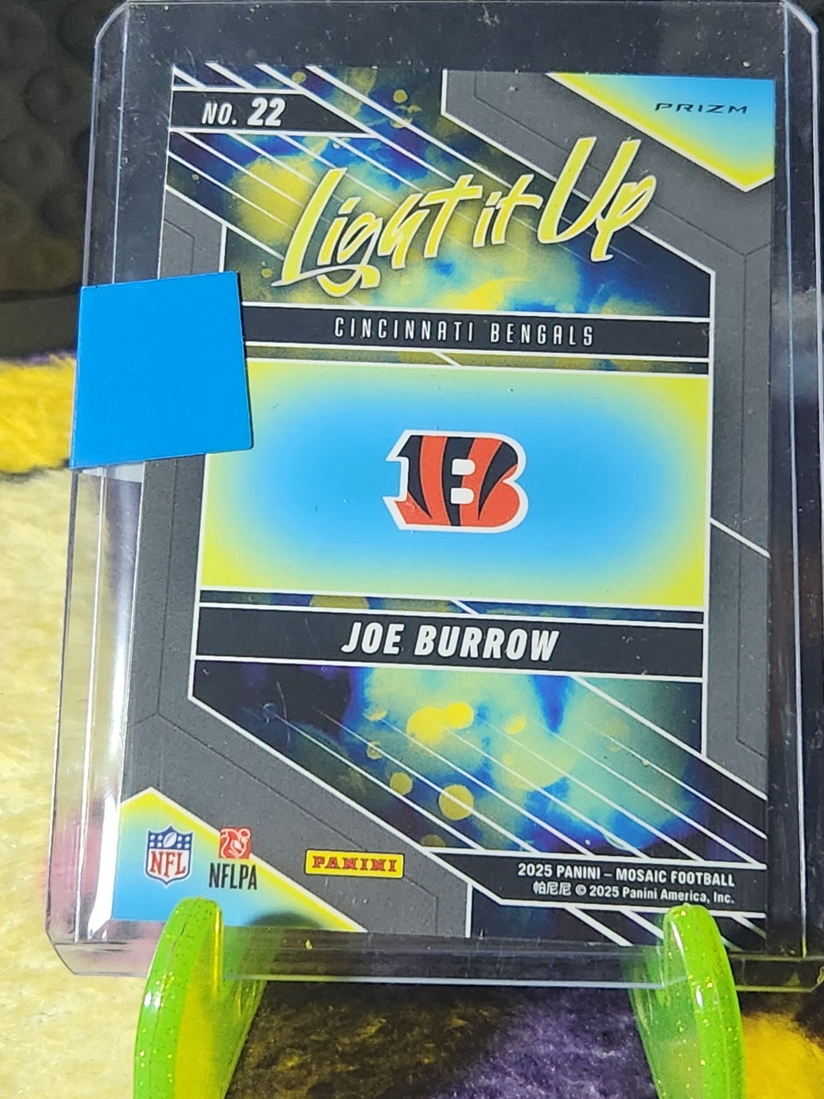 2025 Panini Mosaic Joe Burrow Bengals Light It Up Mosaic Insert #22