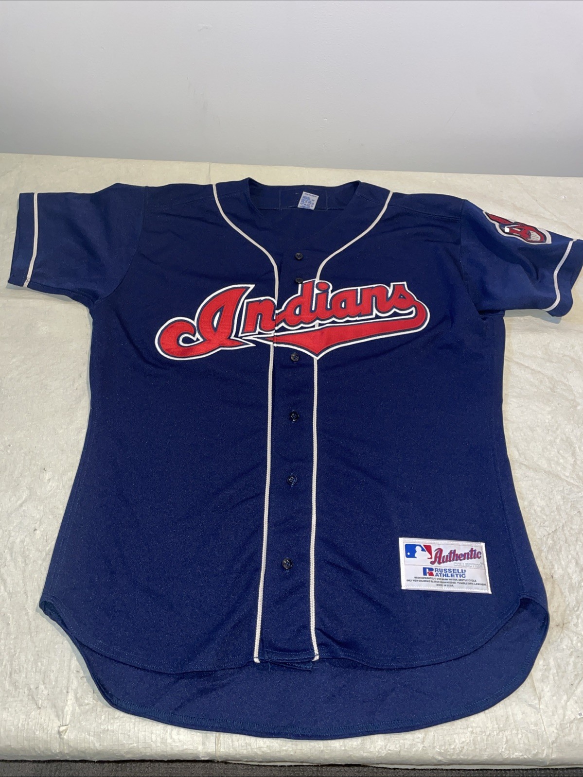Authentic Russell Cleveland Indians Jersey Men 48 Blue Diamond MLB 2001 USA Flag