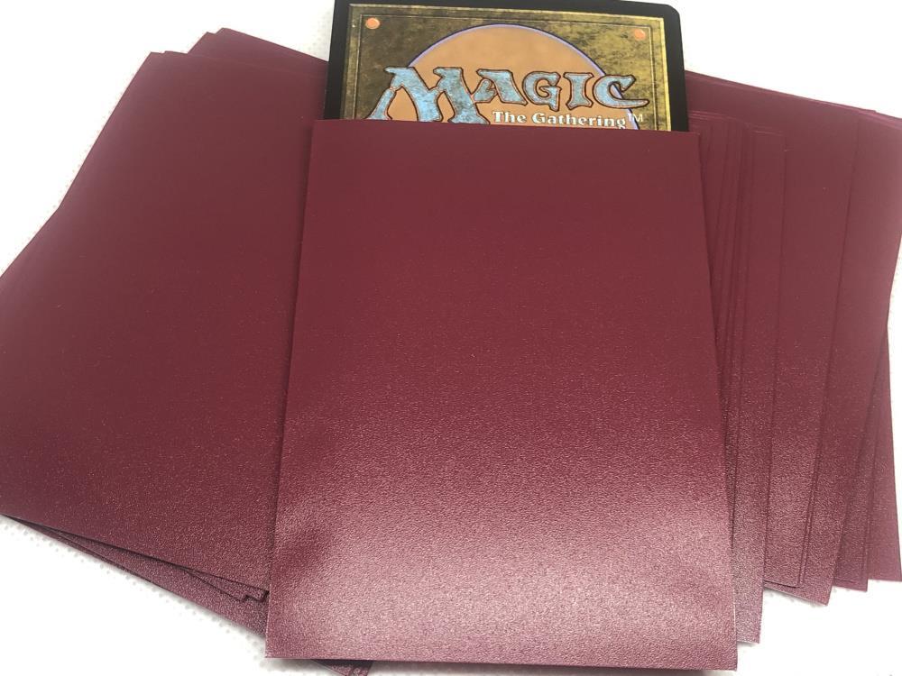 Lenayuyu 600pcs Winered Deck Protector Standard MTG Card Sleeves 66x91mm Matte