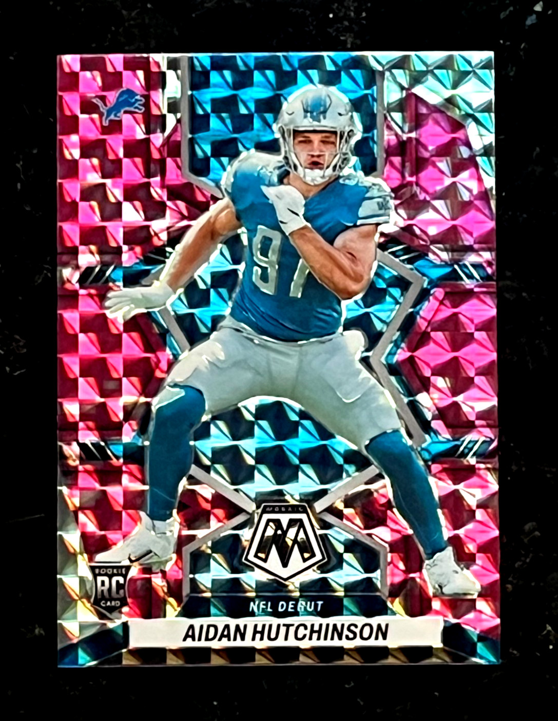 2022 Panini Mosaic Aidan Hutchinson RC Camo Pink Prizm Detroit Lions #287