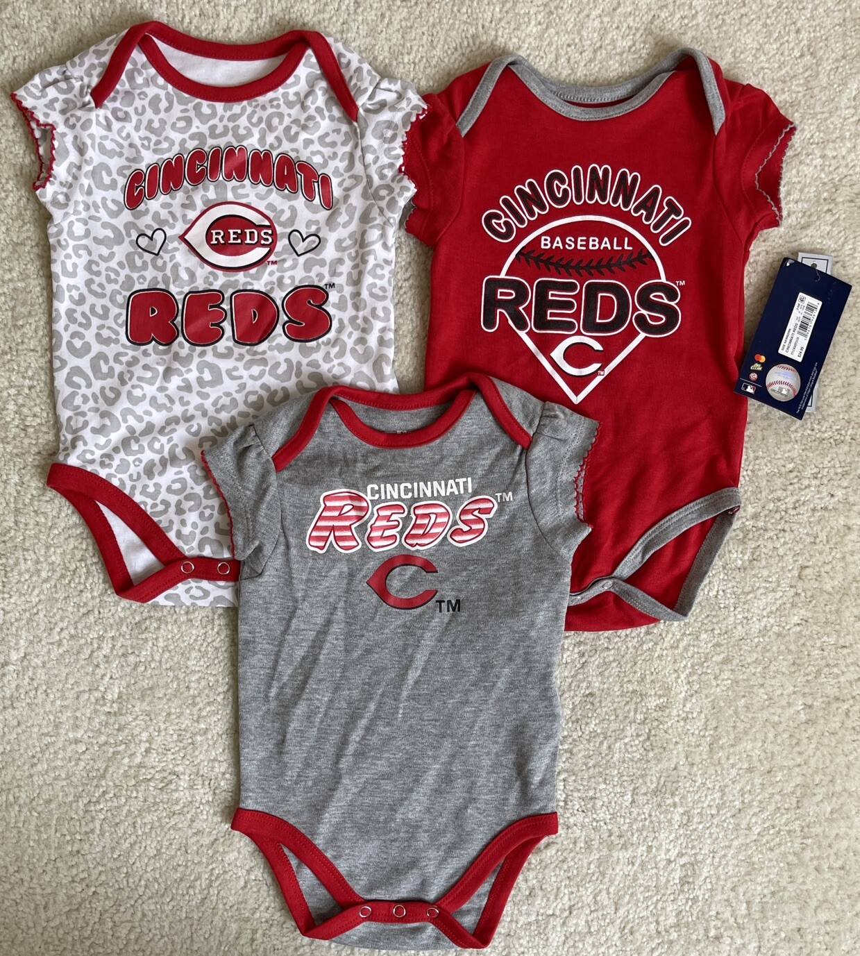 MLB Cincinnati Reds Infant Girls’ 3pk Bodysuit – 3-6M