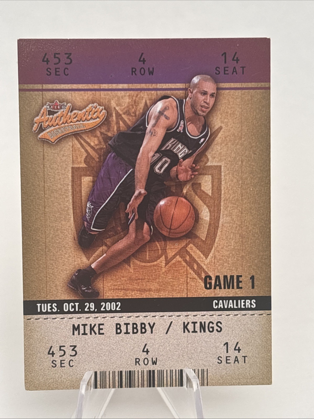 2002-03 Fleer Authentix – Mike Bibby #47 Balcony /250