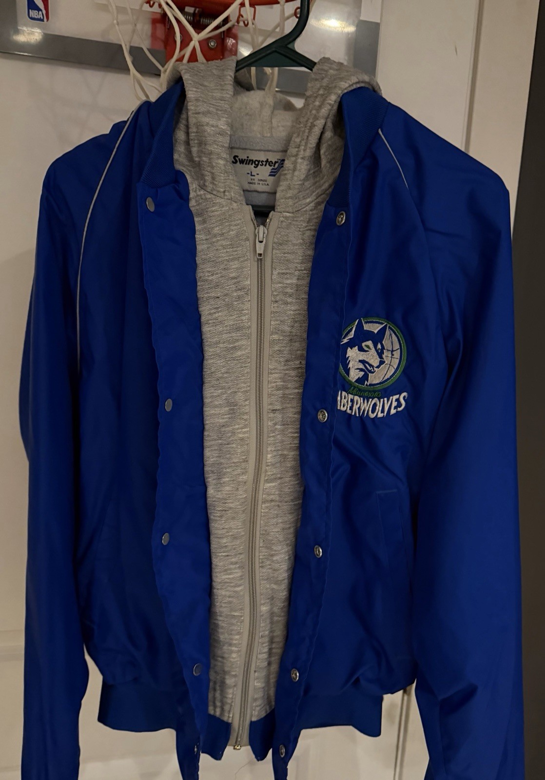 Vintage 80S Swingster NBA Timberwolves Nylon Jacket Hoodie – L – Read Desc.