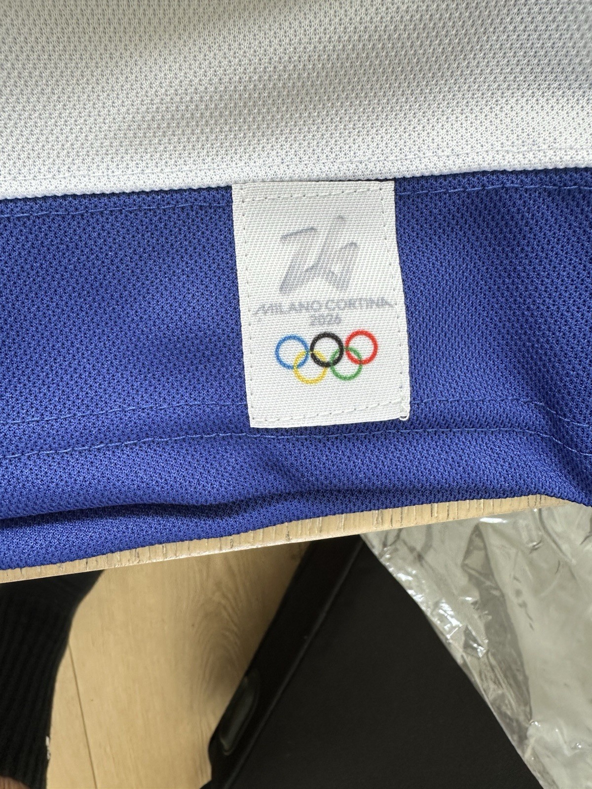 Connor Hellebuyck USA Blue ‘26 Olympics Jersey Mens Large L RARE Winnipeg Jets