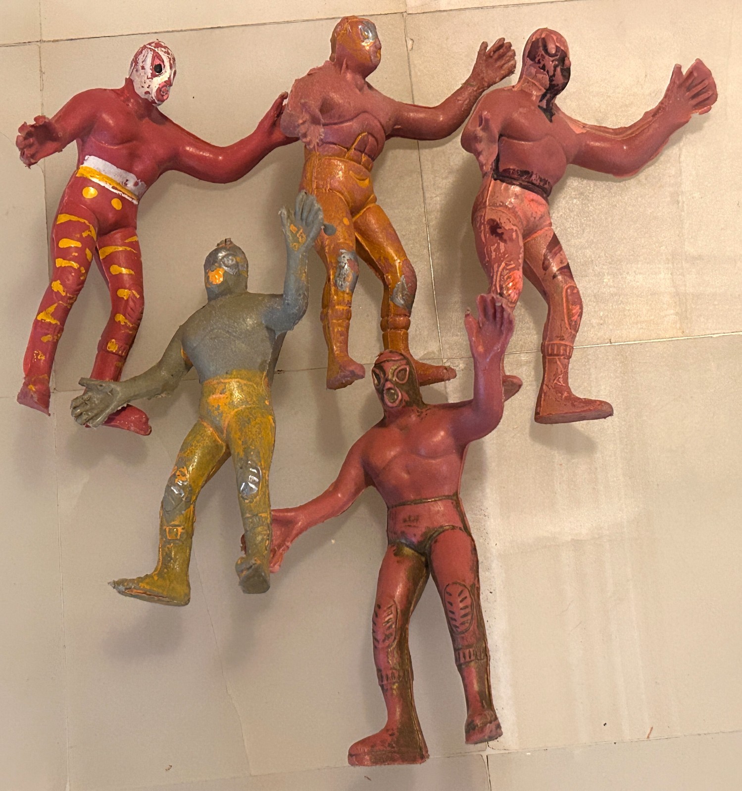EL SANTO Lucha Libre Wrestling 1980s MEXICO LOT OF 5 HARD PLASTIC FIGURES