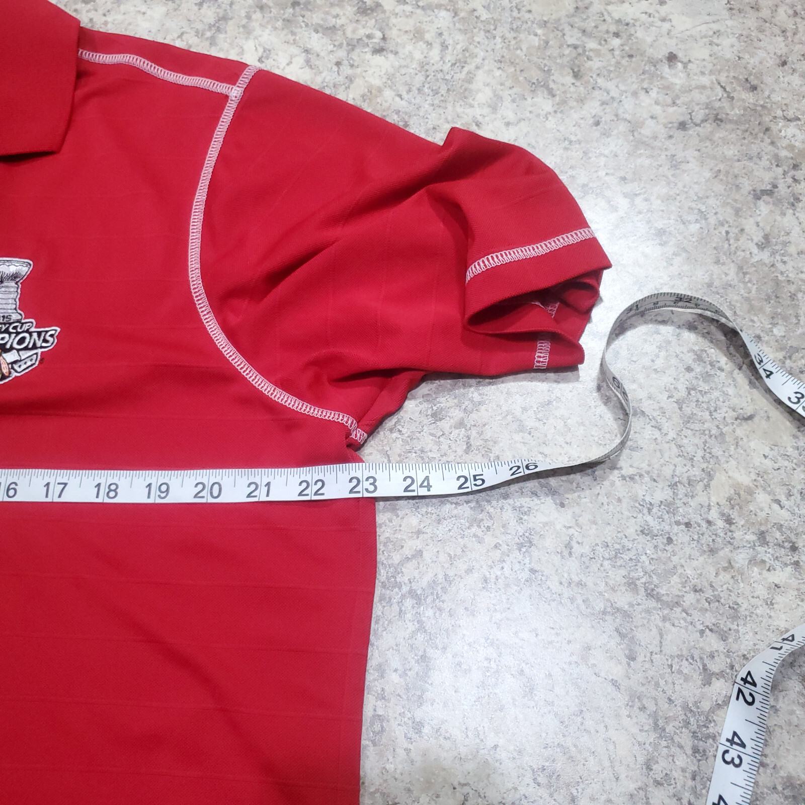 Chicago Blackhawks Polo Shirt Men L Red Sport Hockey NHL Logo Playoffs Polyester