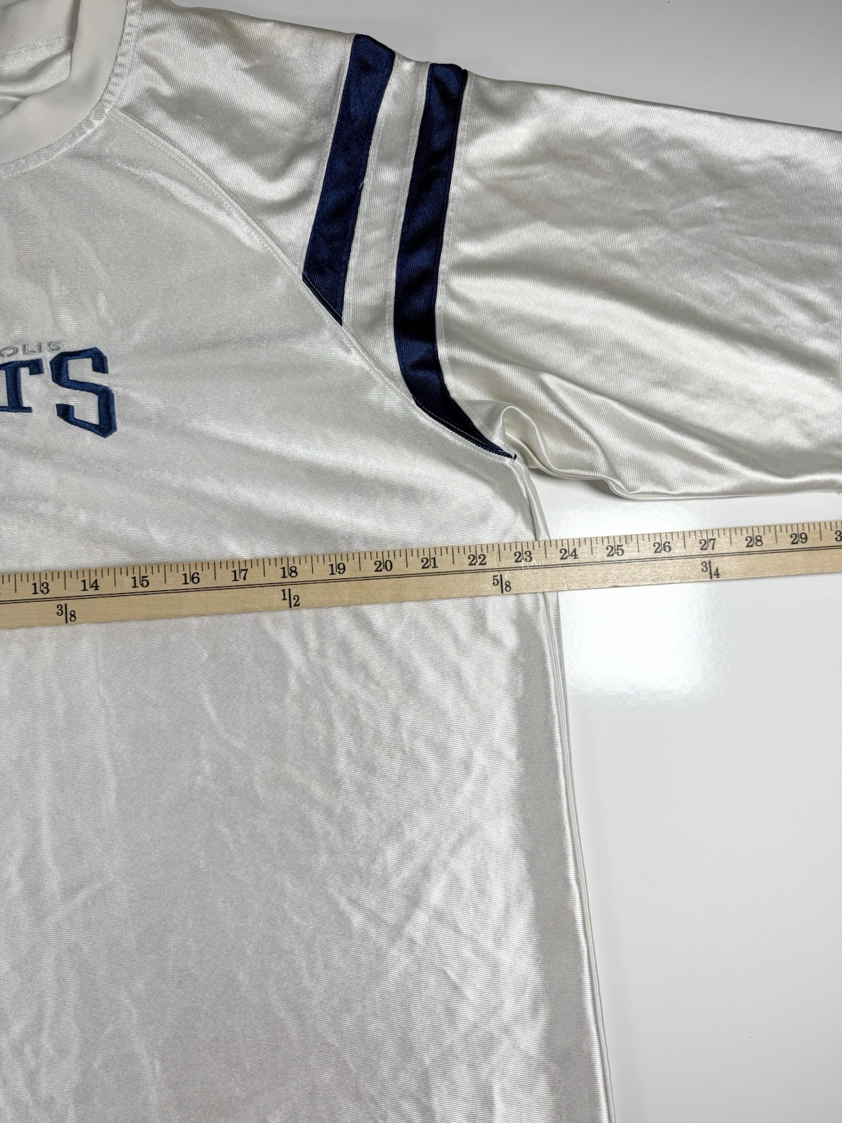 Indanapolis Colts Jersey Men’s Large NFL Embroidered White Blue Football Shirt