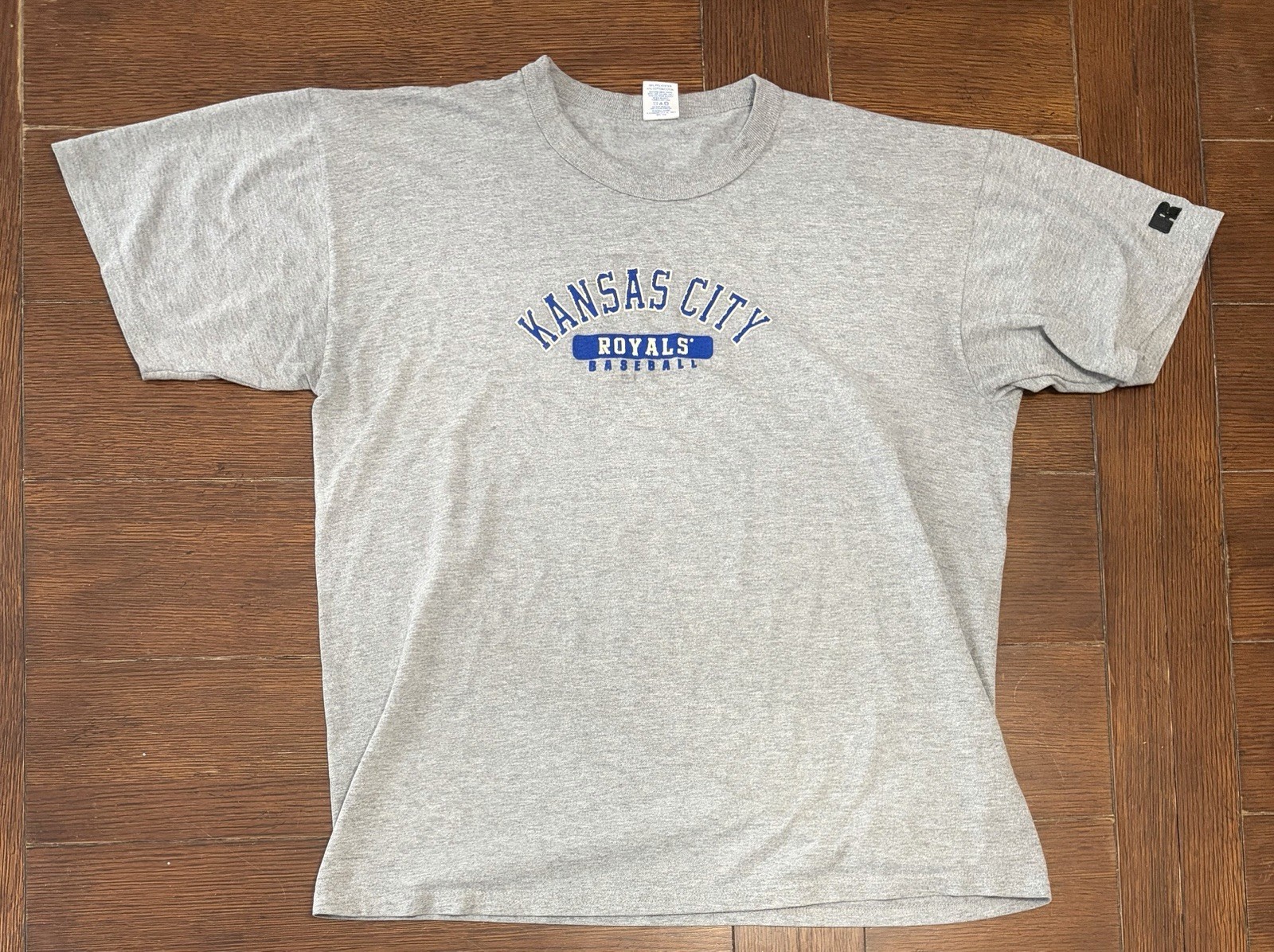 Vintage Russell Athletic Men’s Size L Kansas City Royals Grey T Shirt MLB