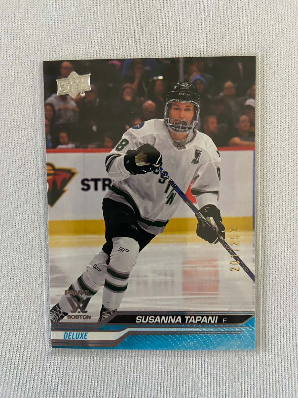 2024 Upper Deck PWHL 1st Edition Deluxe #10 – Susanna Tapani 201/250