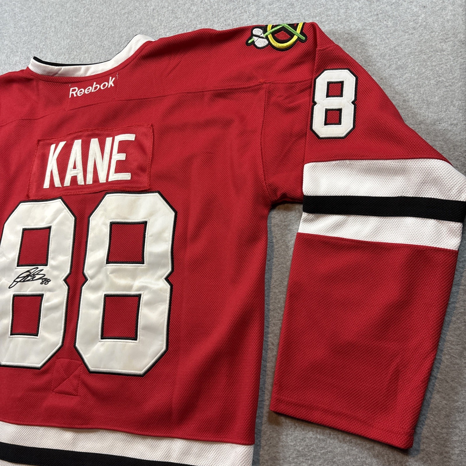 Reebok NHL Chicago Blackhawks Patrick Kane #88 Red Jersey Men’s Size 52