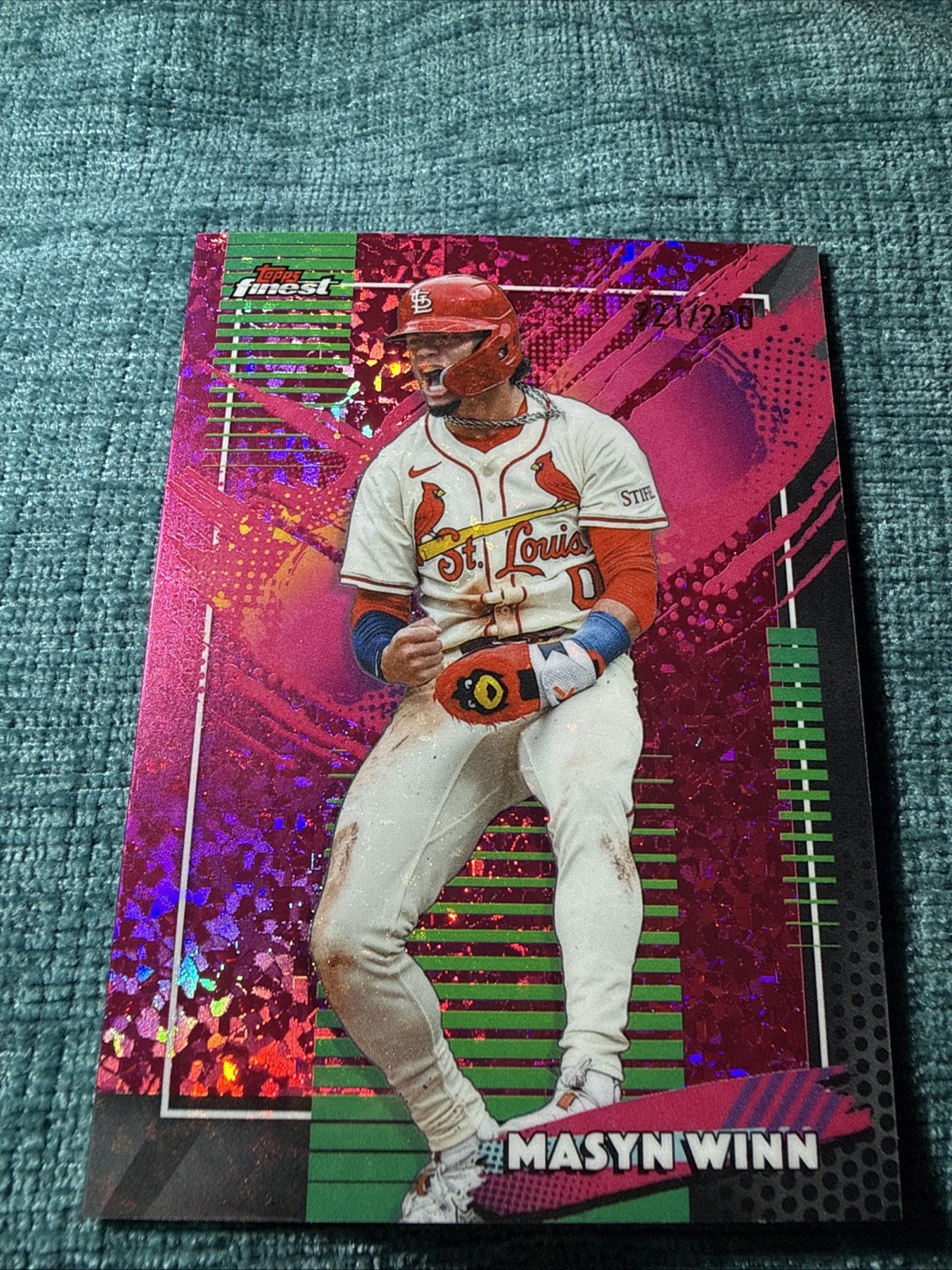 2026 Topps Finest Masyn Winn RARE Pink Mini Diamond Refractor /250 – Cardinals