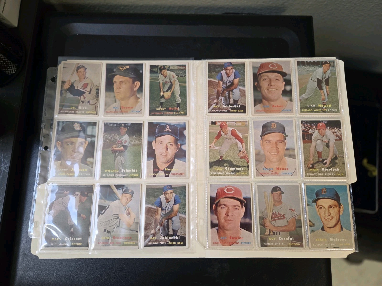 1957 Topps Baseball Single cards