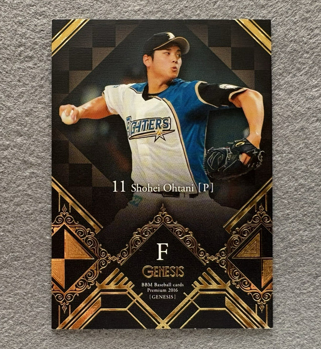 2016 BBM GENESIS Shohei Ohtani #010 Nippon Ham Fighters L.A. Dodgers