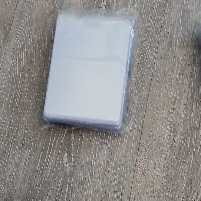 25 Clear Extra Clear Rigid Plastic Card Holders for Standard 35 Pt Trading Cards