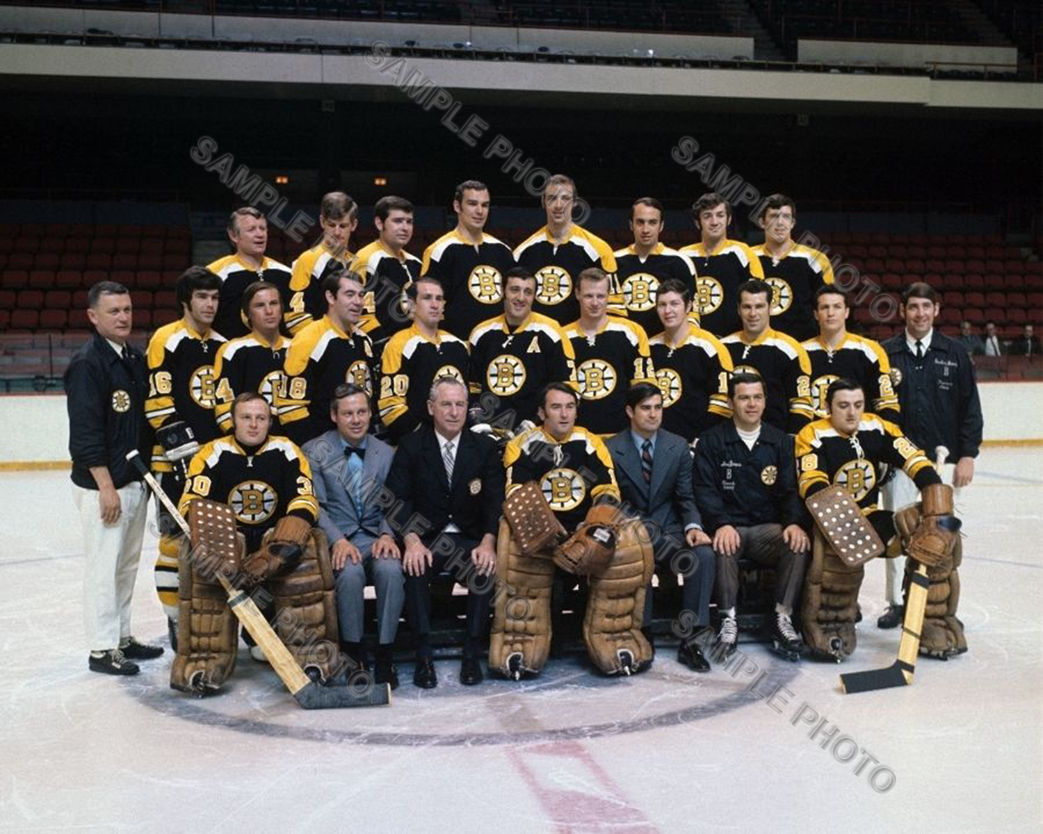 1970-71 BOSTON BRUINS 8X10 TEAM PHOTO BOBBY ORR PHIL ESPOSITO