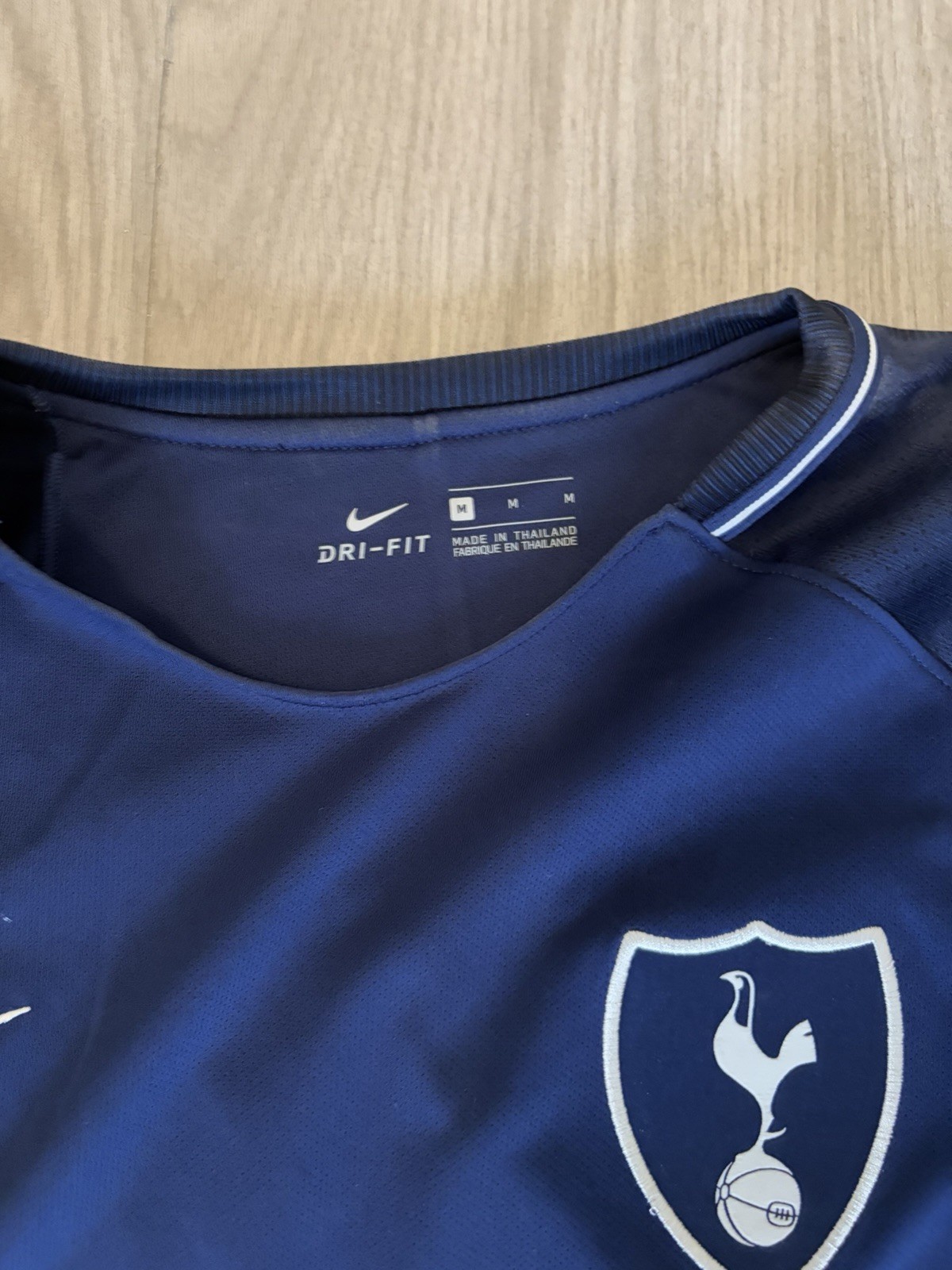 Tottenham Hotspur Jersey Mens Medium Premier League Soccer Nike Dri-FIT 2017