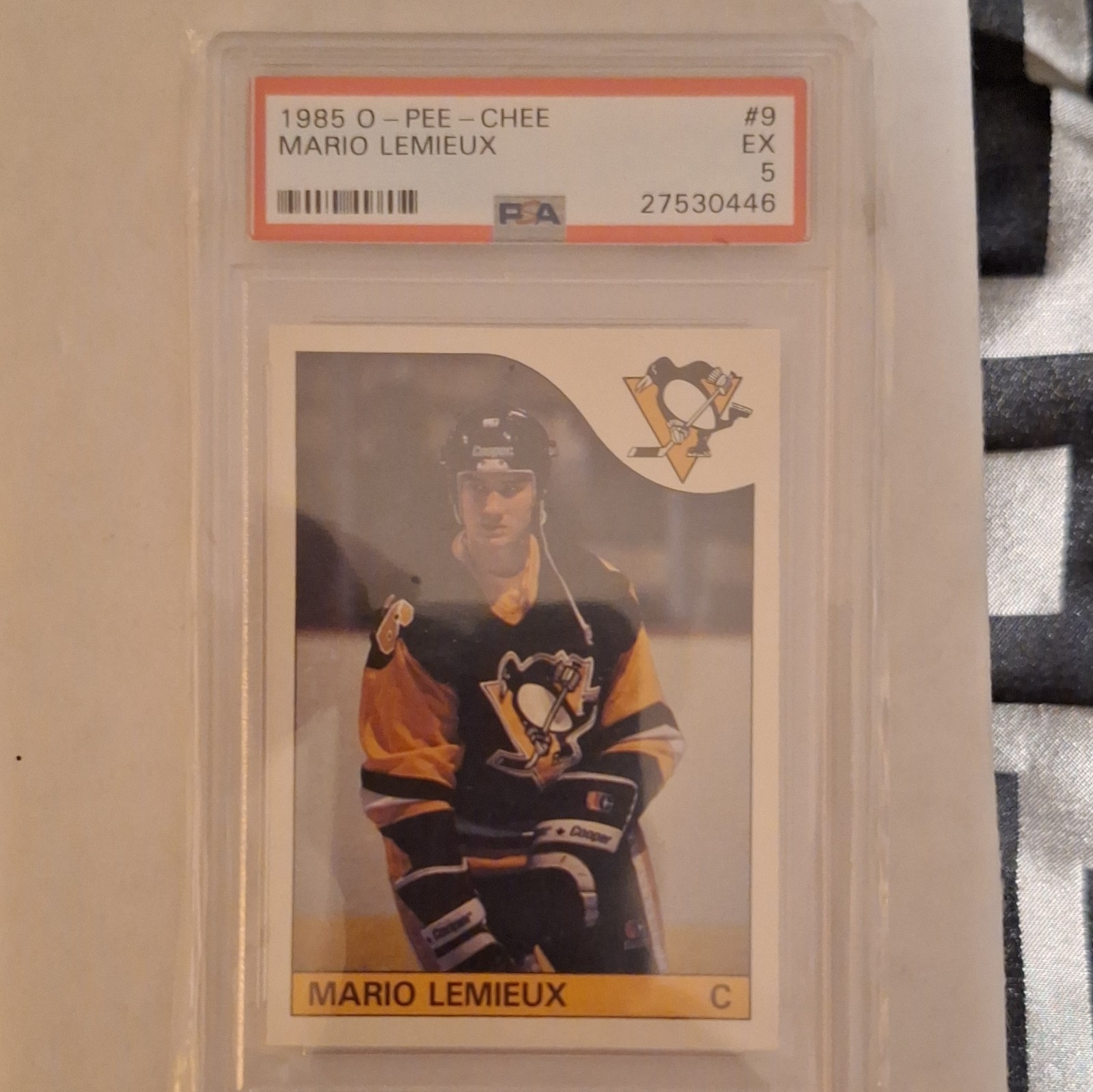 O-Pee-Chee 1985-86 Mario Lemieux Rookie #9 Pittsburgh Penguins PSA 5