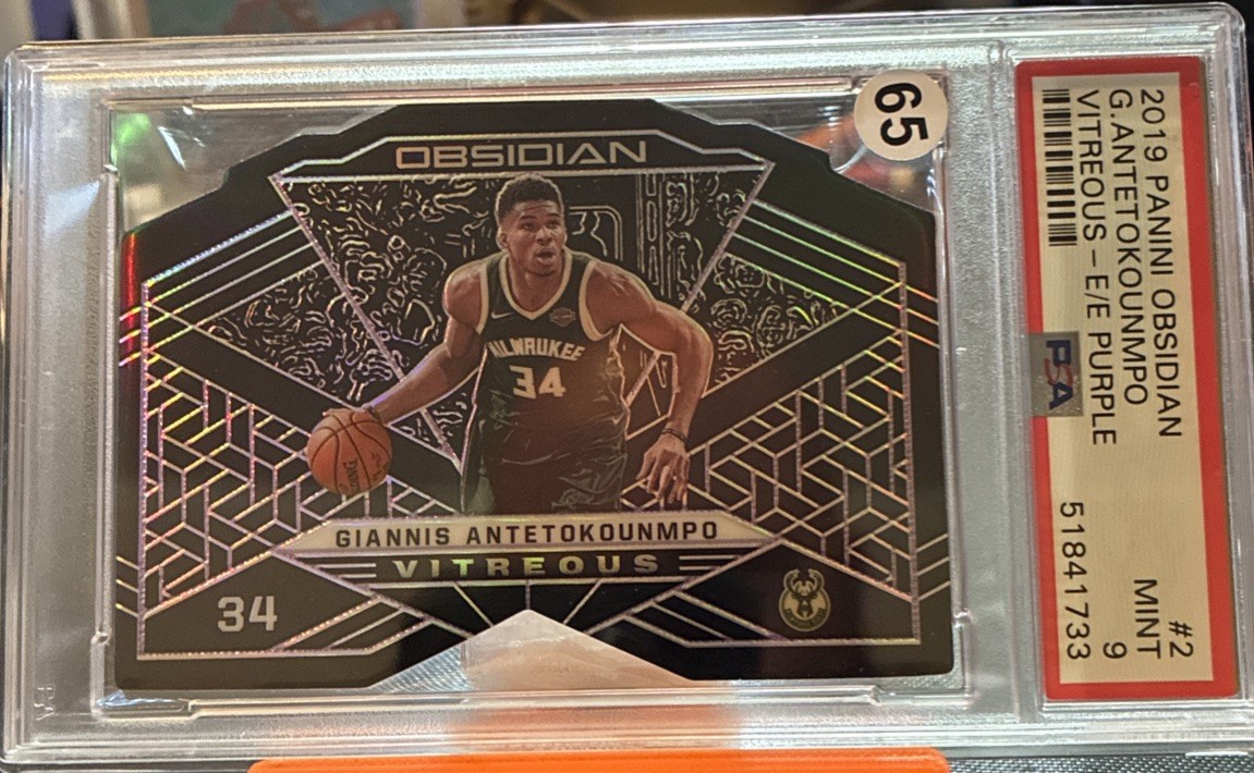 2019-20 Panini Obsidian Giannis Antetokounmpo SSP /50 Vitreous Purple PSA 9!