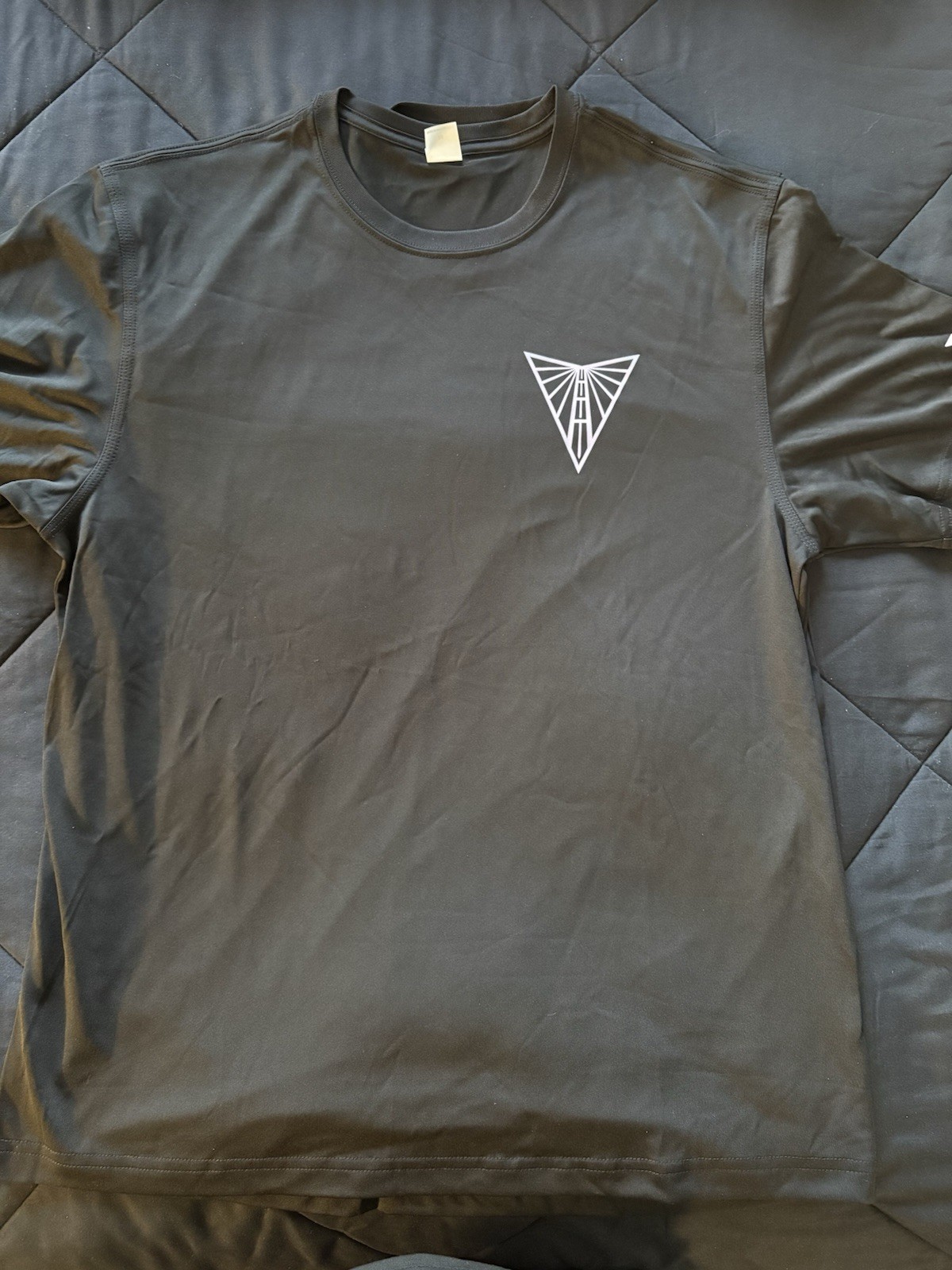 New Golden State Valkyries SS Shirt. 100% Polyester. Black. Small