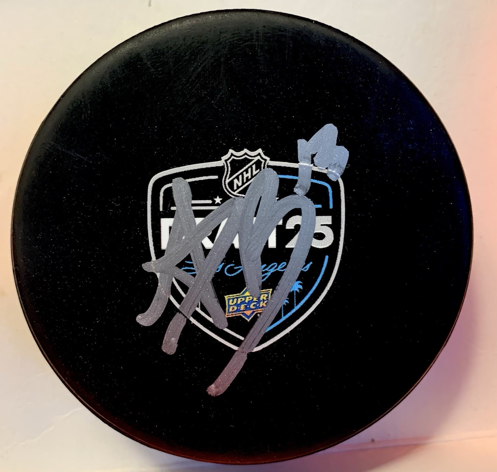 ASHER BARNETT AUTOGRAPH SIGNED 2025 NHL HOCKEY DRAFT PUCK AUTO USA U-18 NTDP