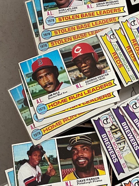 Complete Your 1979 TOPPS BASEBALL SET Pick 25 Points Worth of Cards LOT