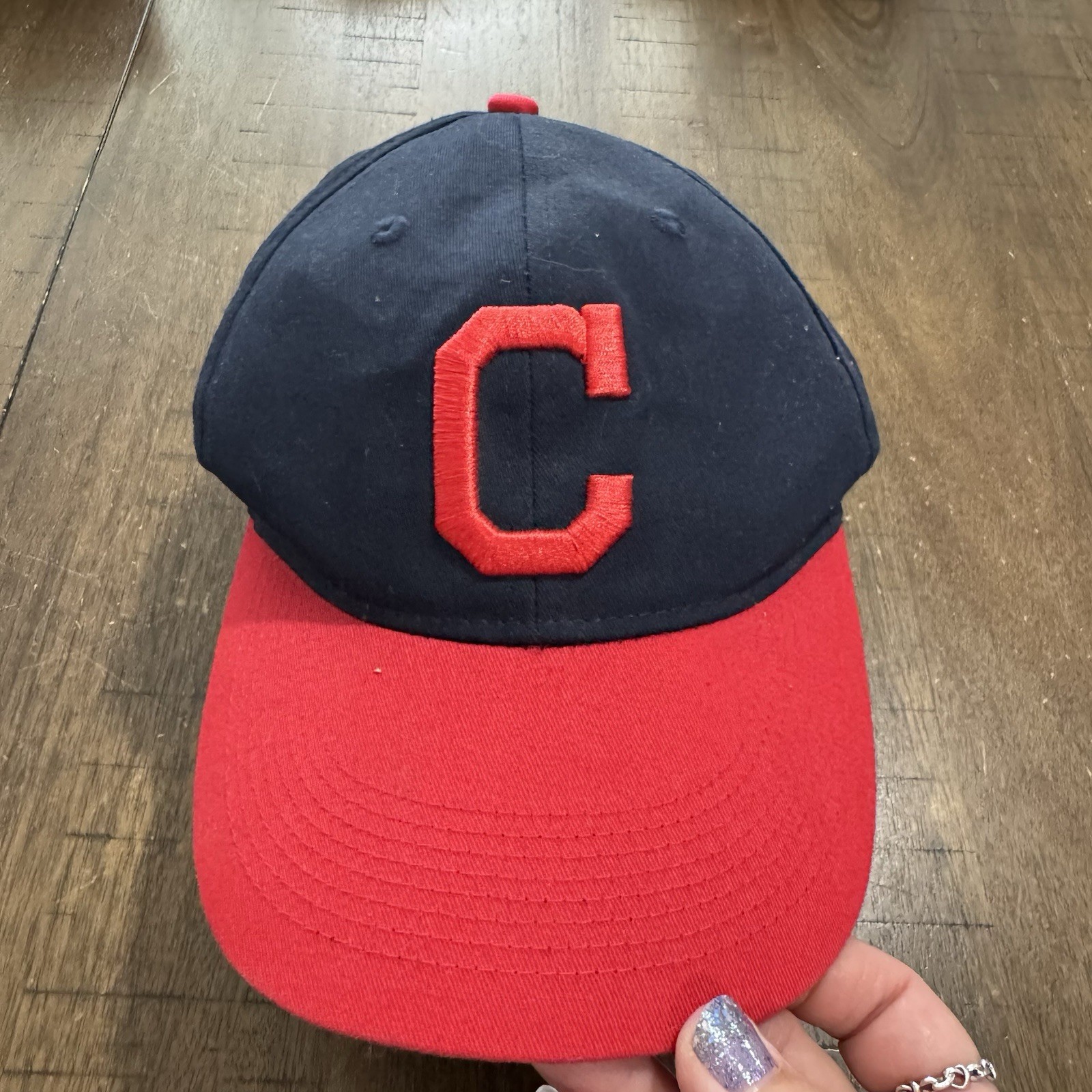 Cleveland Indians Strapback Hat, OC Sports OSFM Navy Blue & Red Cap Embroidered