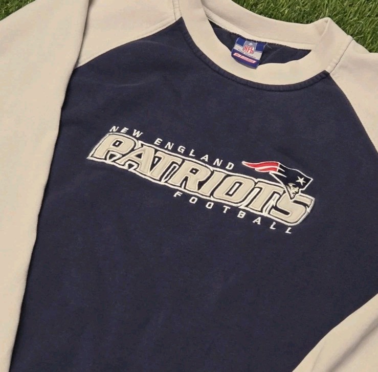 Vintage New England Patriots Sweatshirt Mens LARGE L NFL Blue Y2K Reebok