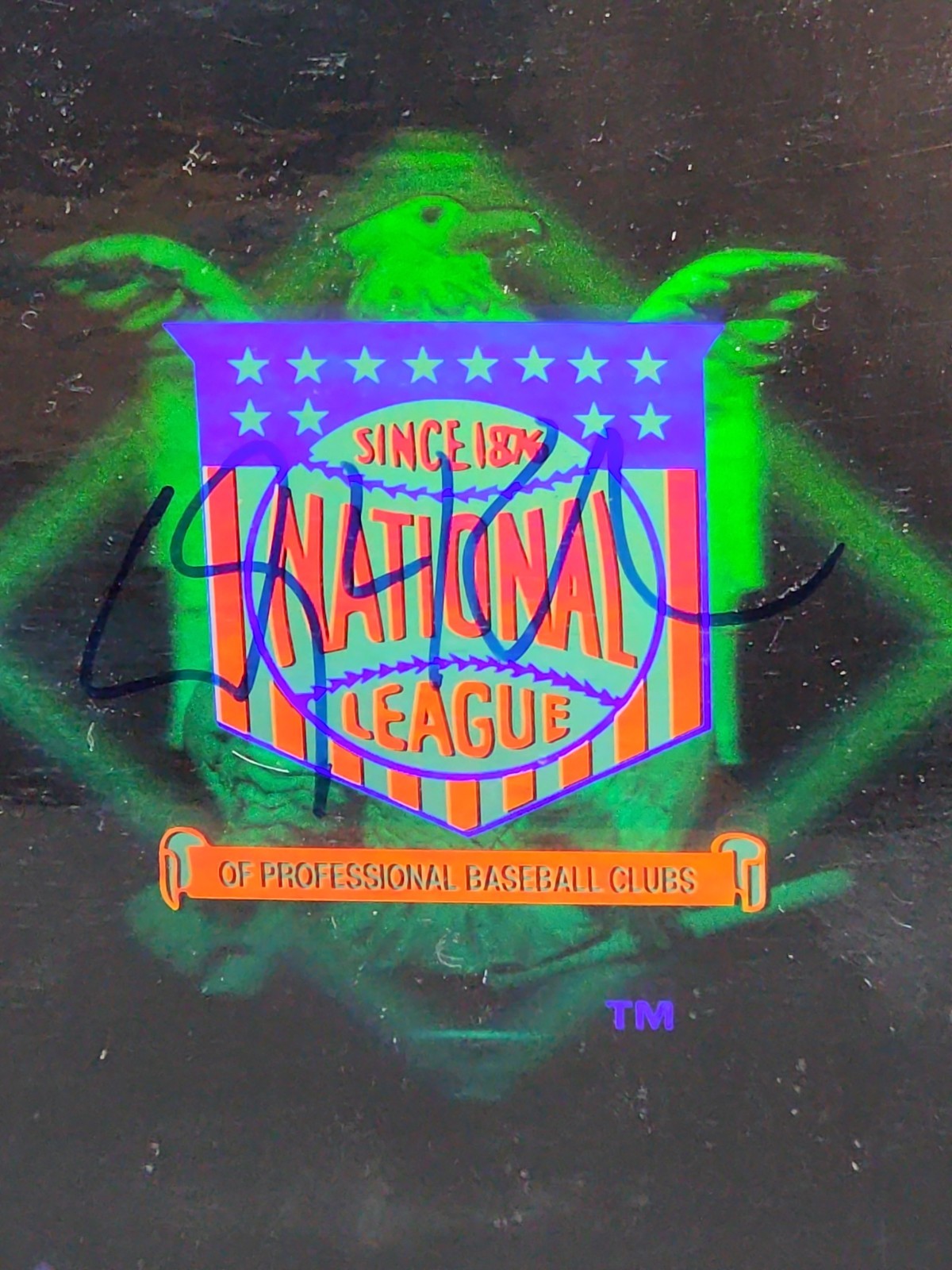 CLAYTON KERSHAW Signed Upper Deck Holographic Logo PSA/DNA Autograph AUTO PSA 8