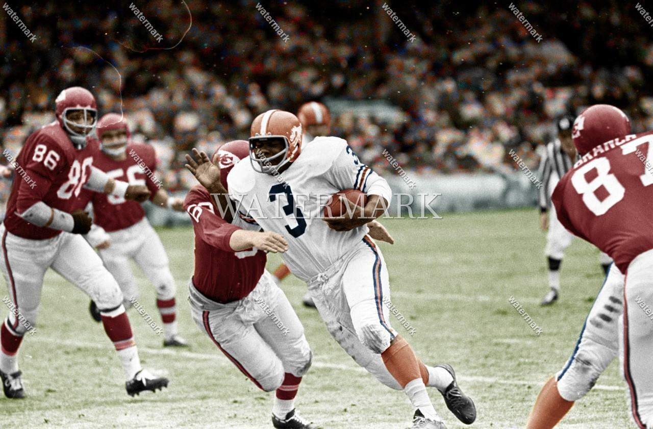 DO34 Billy Joe Broncos AFL Days 8×10 11×14 16×20 Colorized Photo