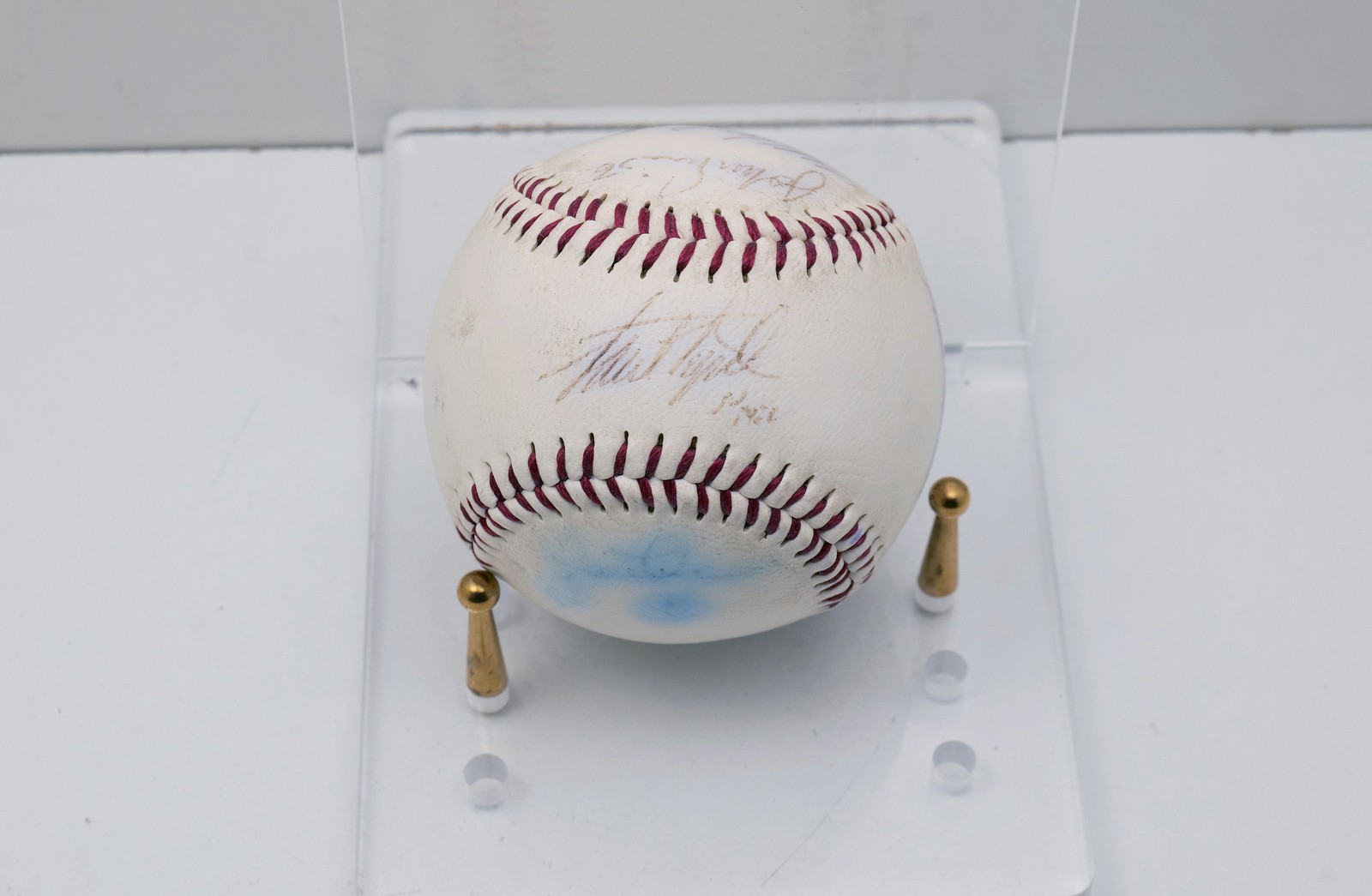 MacGregor Official League Baseball Team-Signed w/ Multiple Autographs No Stand
