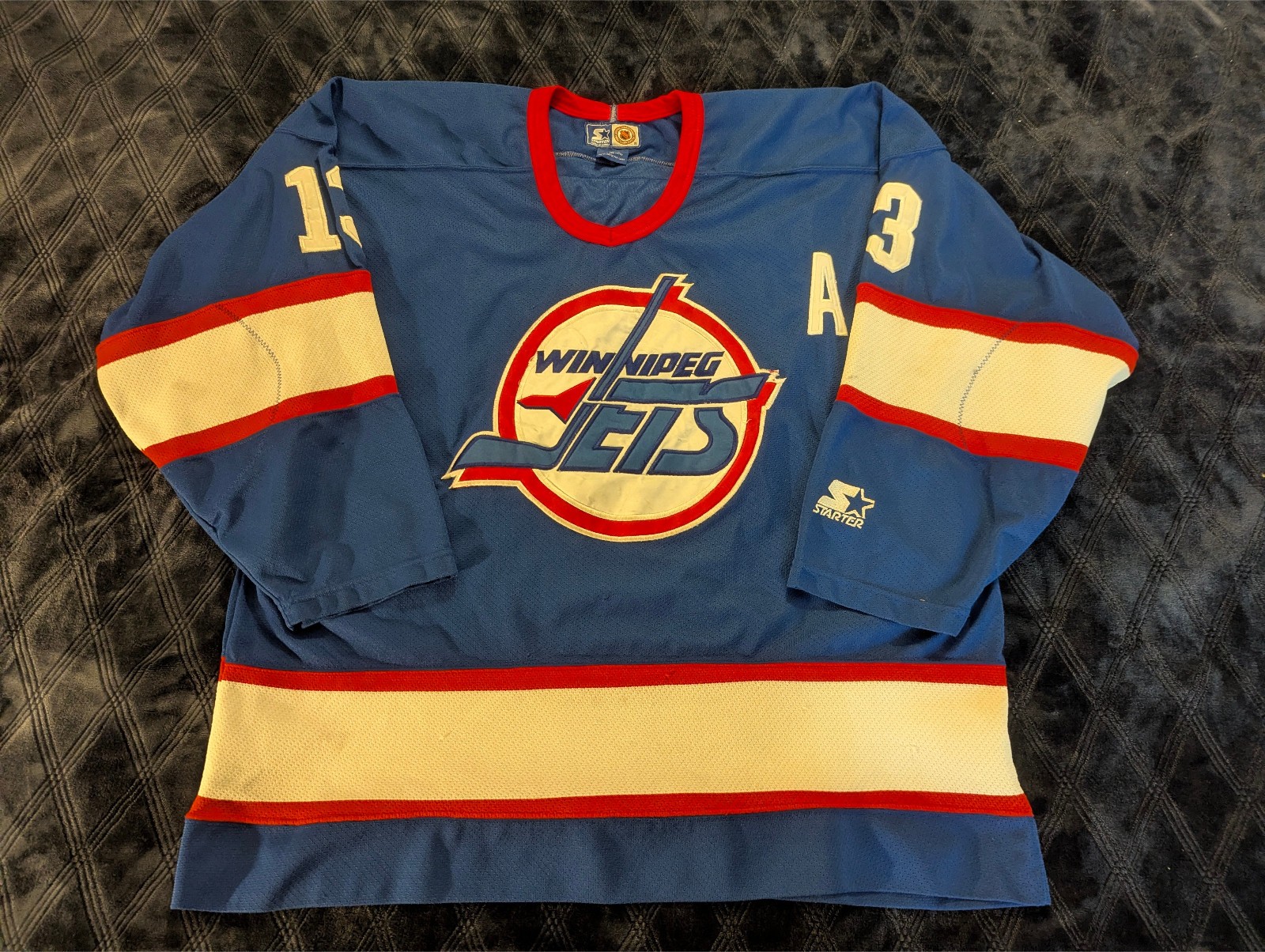 Vintage 90s Starter Original Winnipeg Jets Teemu Selanne Hockey Jersey, Size XL