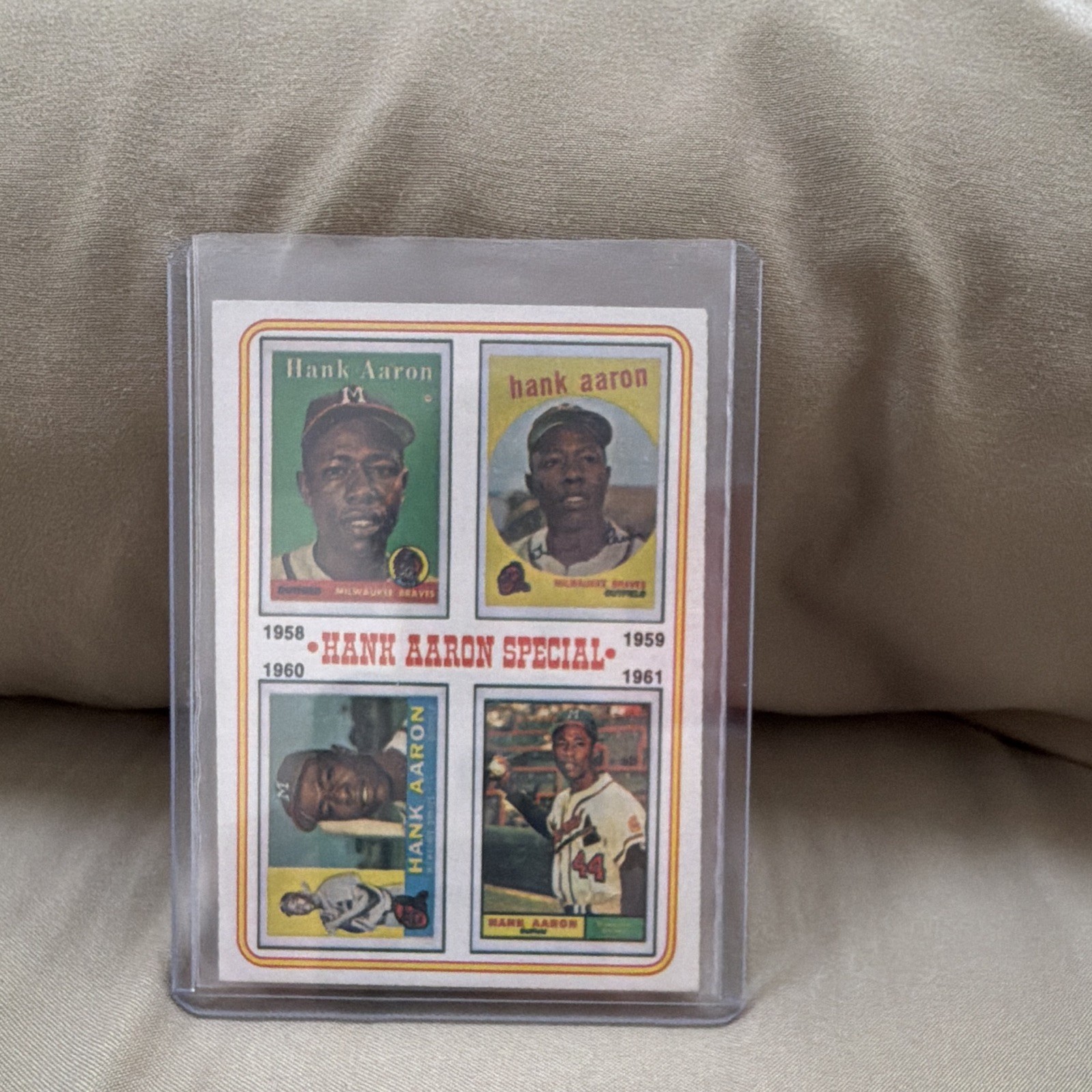 Topps 1962 Hank Aaron Special #3 Insert Milwaukee Braves Baseball Trading Card