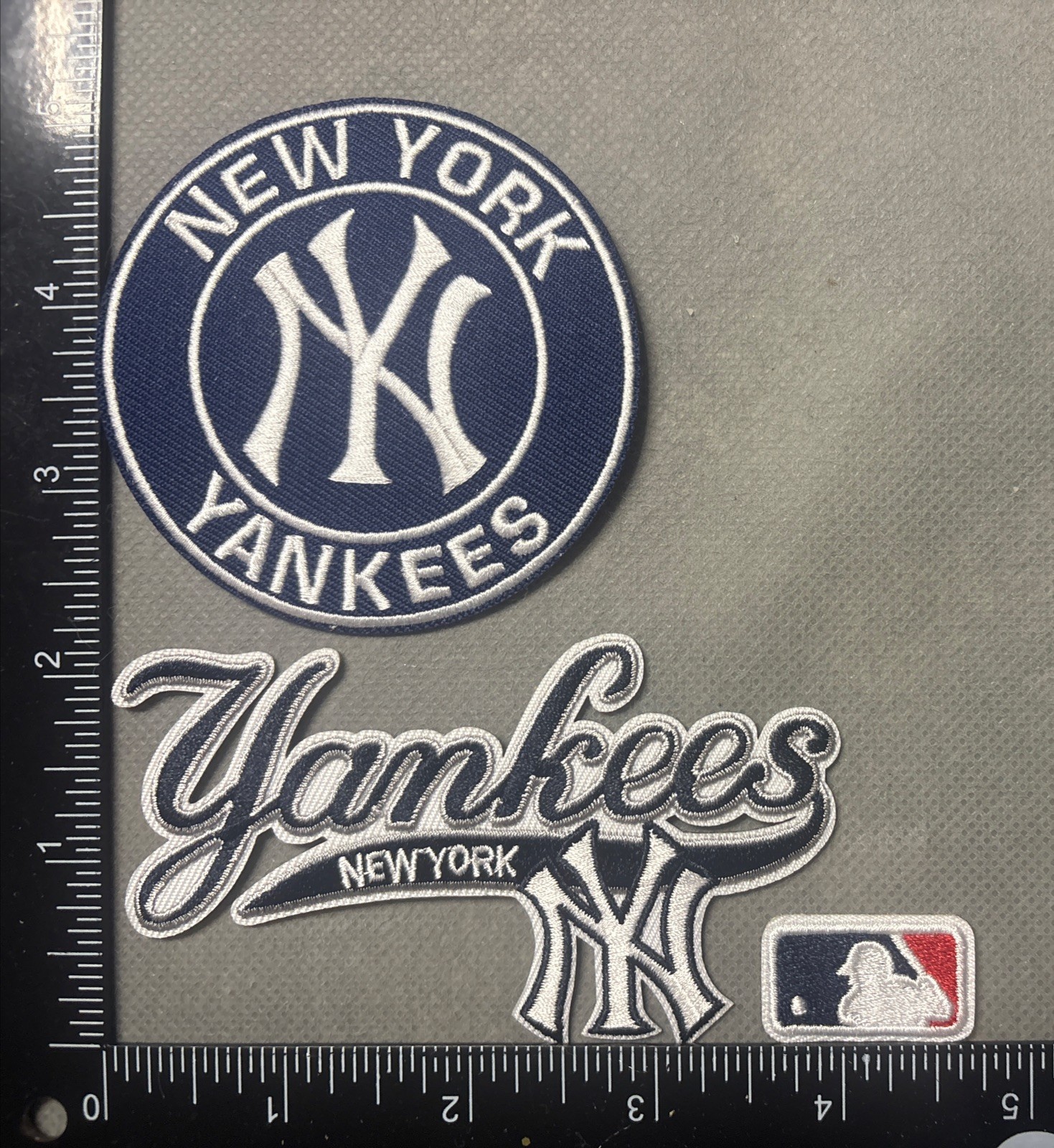 NEW YORK YANKEES LOT SET OF 3 MLB BASEBALL IRON ON PATCHES