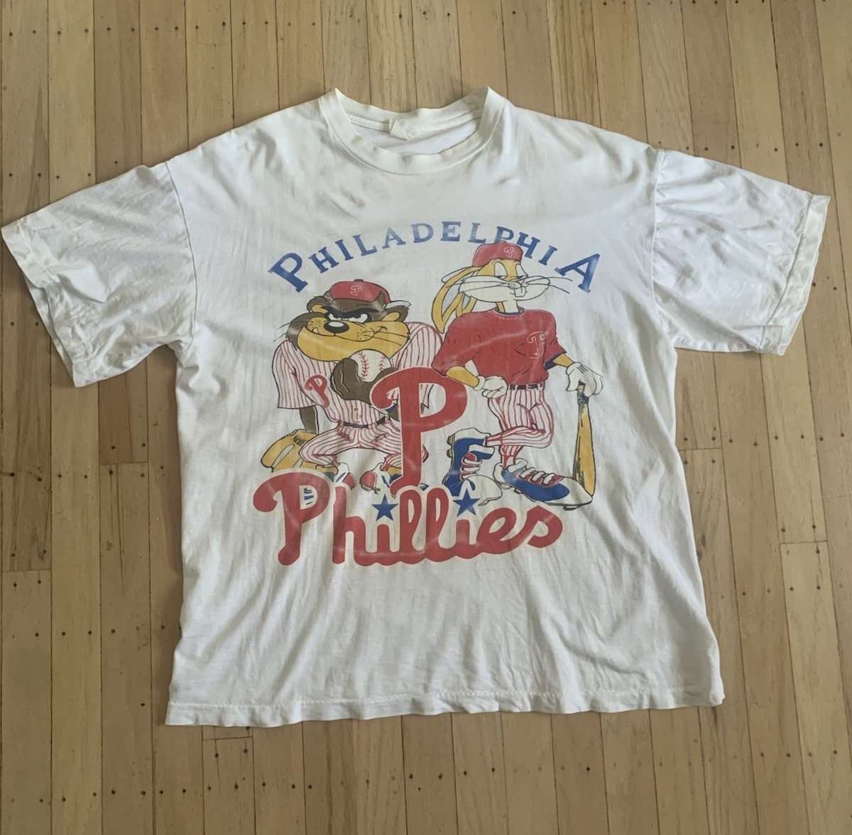 Vintage Philadelphia Phillies Looney Tunes Taz Shirt AN69036