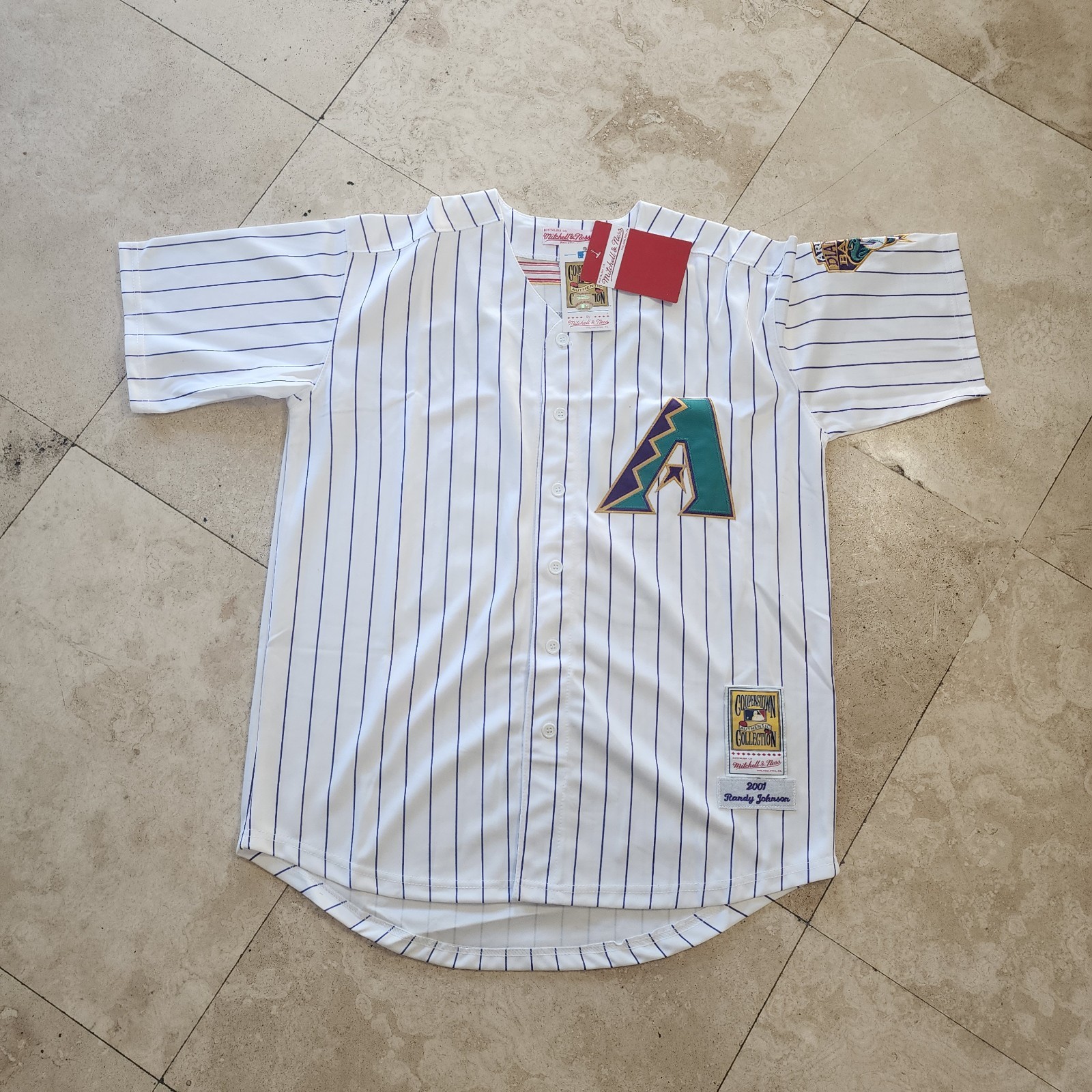 Randy Johnson 2001 Arizona Diamondbacks Men’s Alt Ivory Throwback Jersey