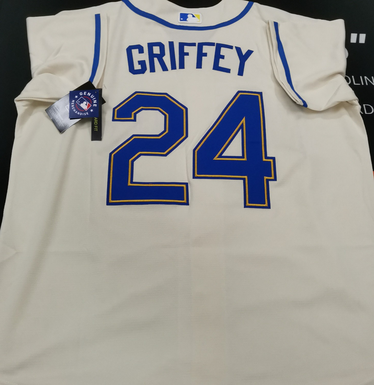Ken Griffey Jr. #24 Mariners Cream Cool Base Sewn Stitched Jersey.
