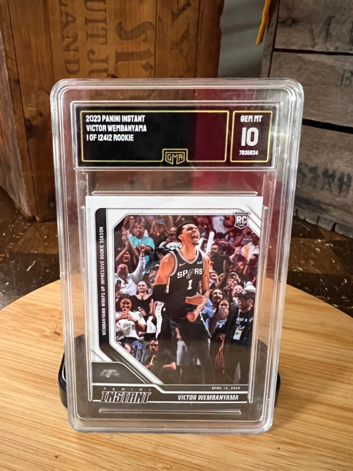 Victor Wembanyama 2023-24 Panini Instant GMA 10 NBA Rookie Card RC #495
