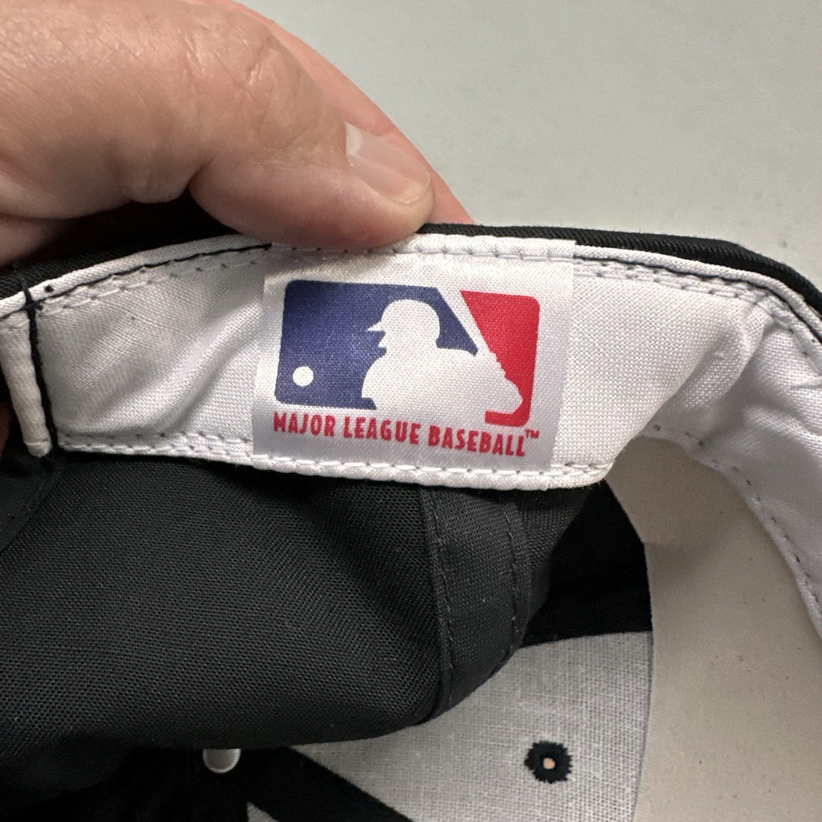 Vintage Florida Marlins SnapBack Hat 90s Deadstock Outdooor Cap MLB 2000s Black