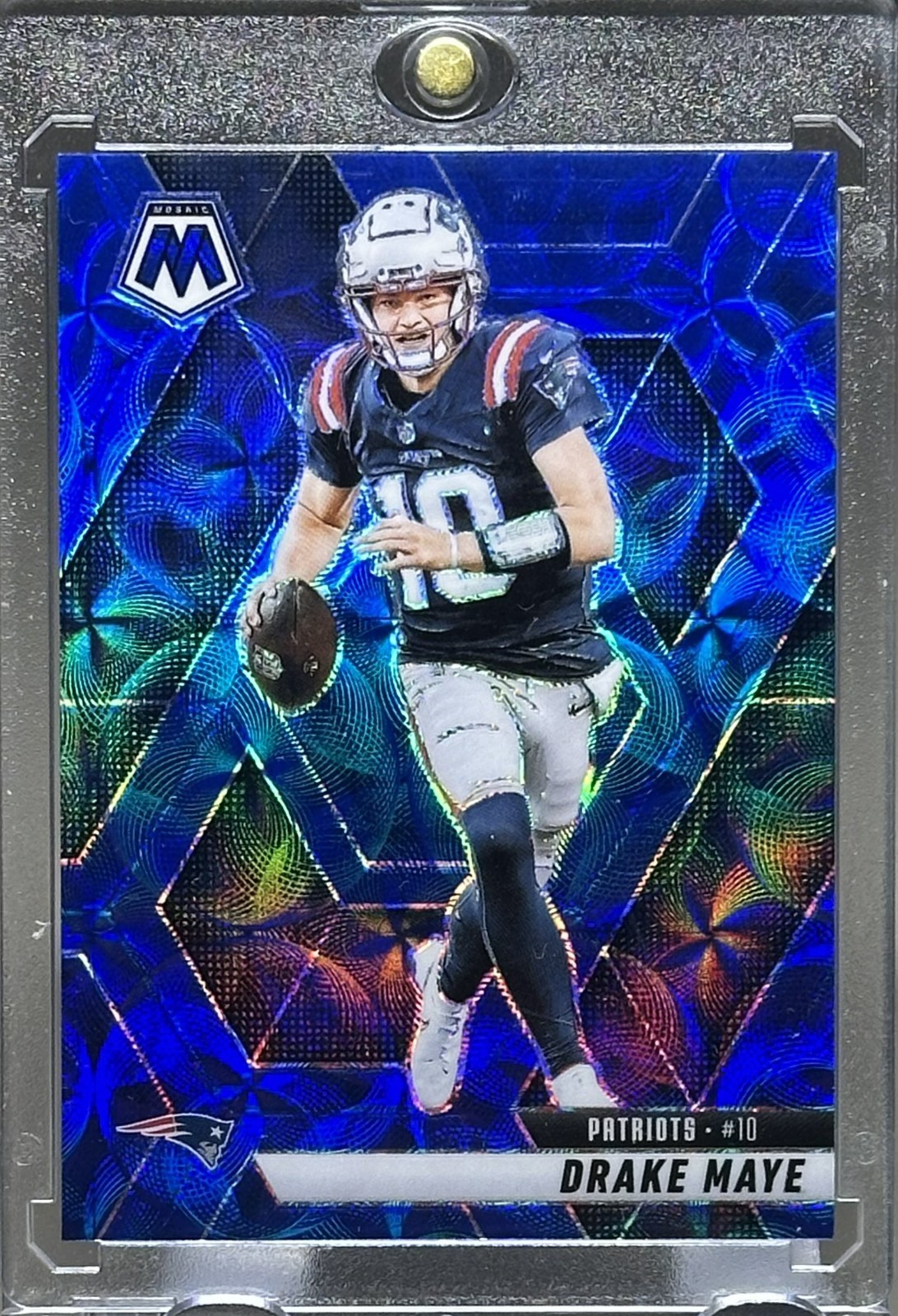 DRAKE MAYE RARE SCOPE BLUE REFRACTOR PRIZM SPORTS CARD PATRIOTS MINT