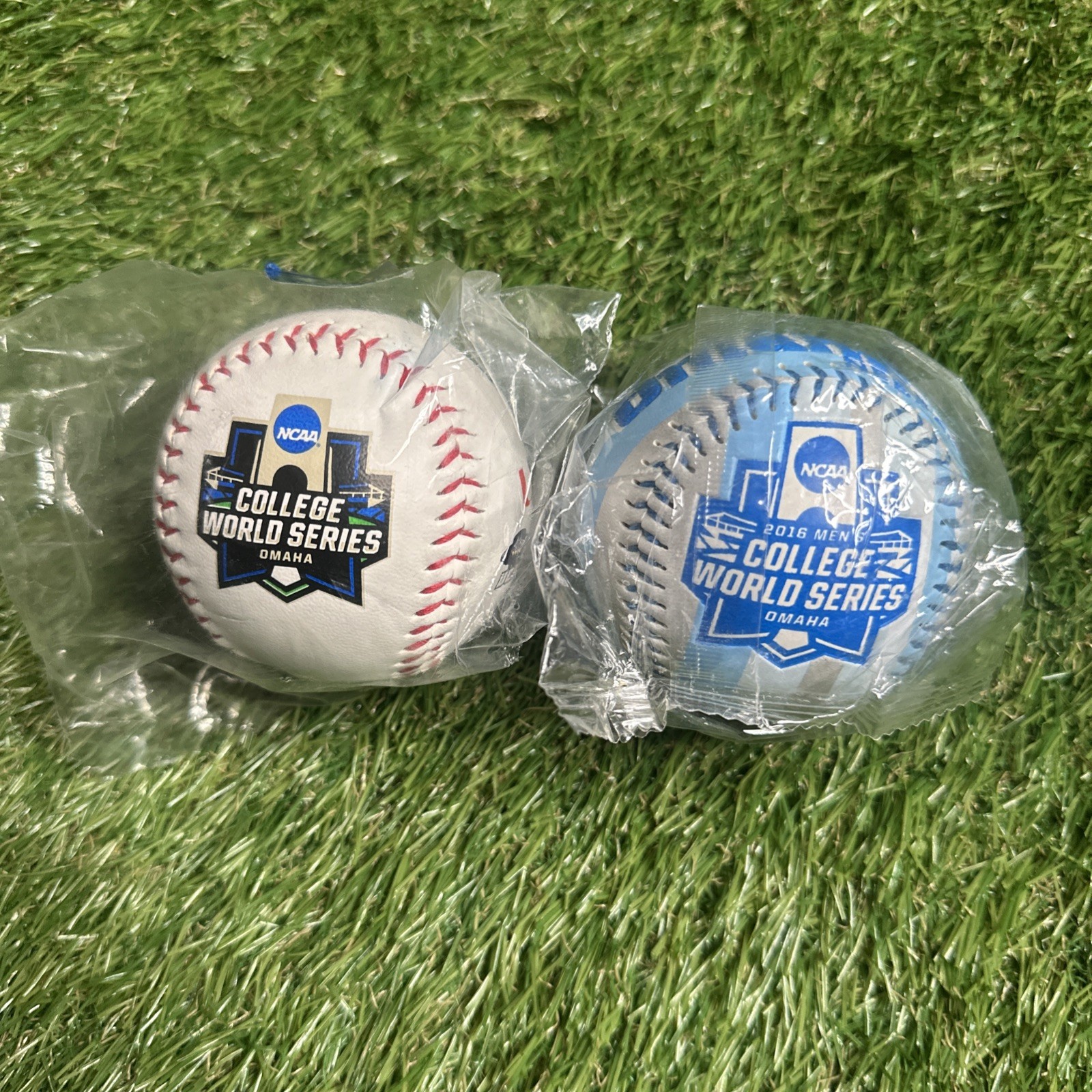 2016 College World Series Rawlings Souvenir Baseballs Bundle