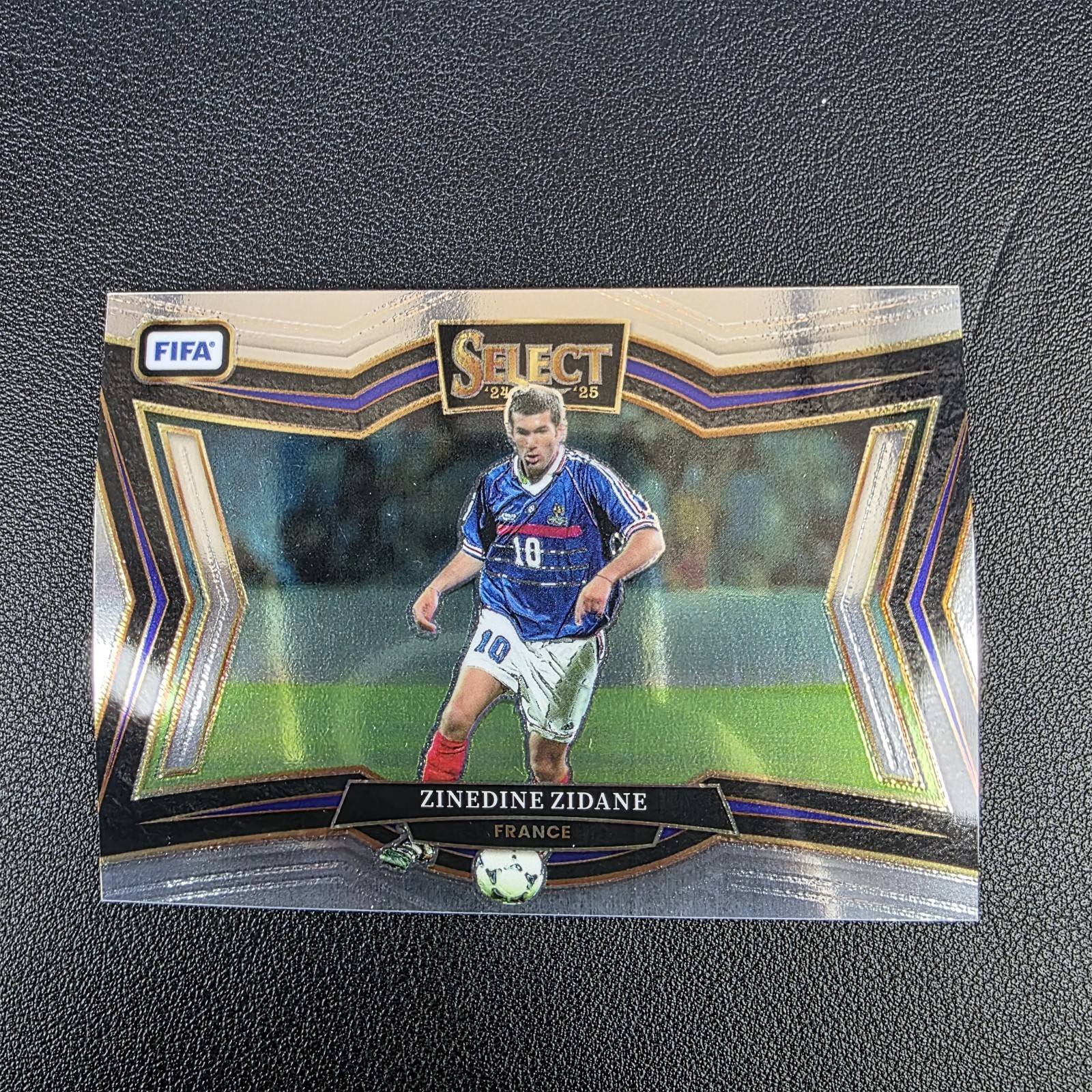 2024-25 Panini Select FIFA – Zinedine Zidane #249 Base Field Level France NM
