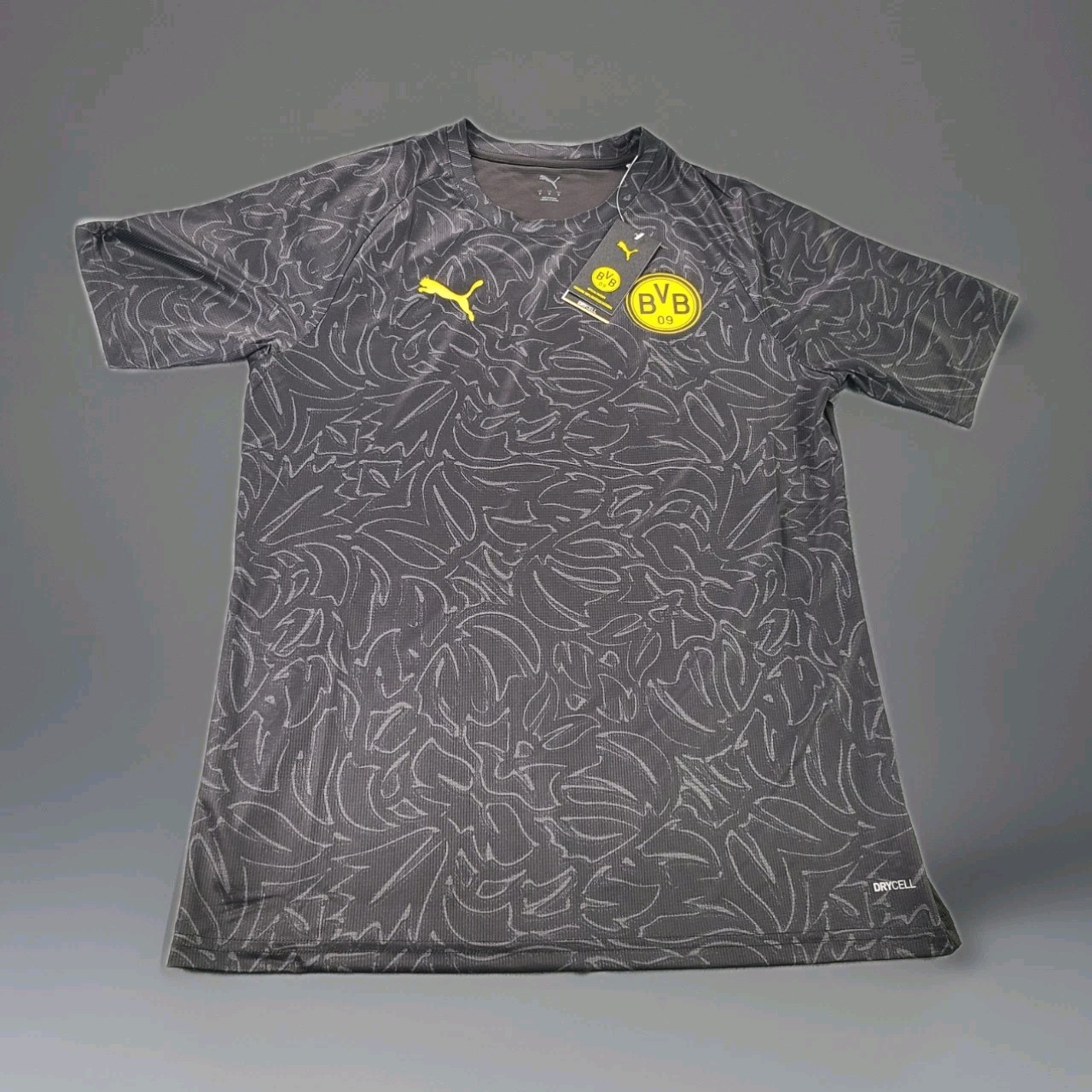 Puma Men’s Borussia Dortmund Warm-up Soccer Jersey Drycell Men’s Size Large NWT