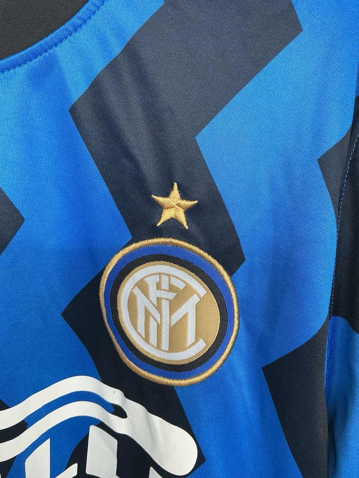 Inter Milan 2020/21 Home Soccer Jersey #18