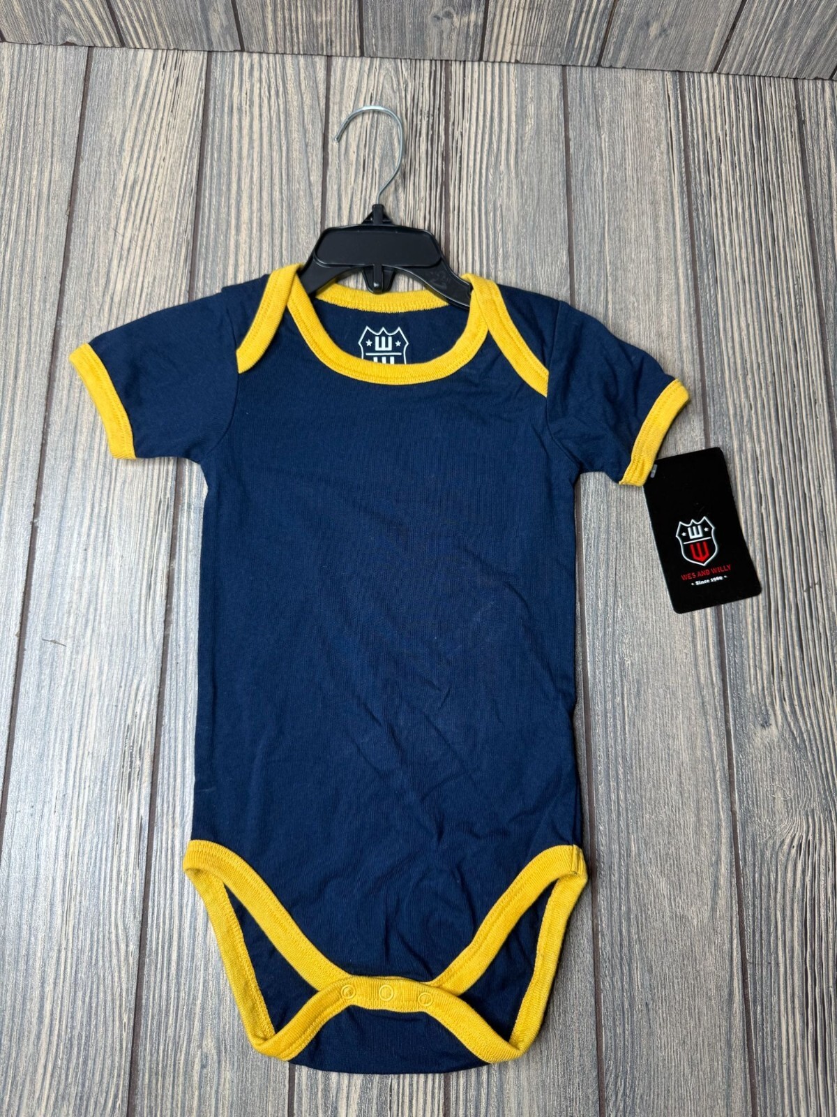 NWT Wes And Willy Infant 12M Lap Shoulder Romper Navy & Gold Cotton