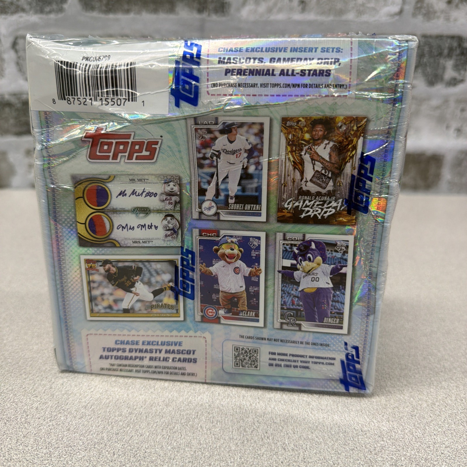 2026 Topps Series 1 Baseball Celebration 75th Anniversary – Mega Box SHIPS FAST